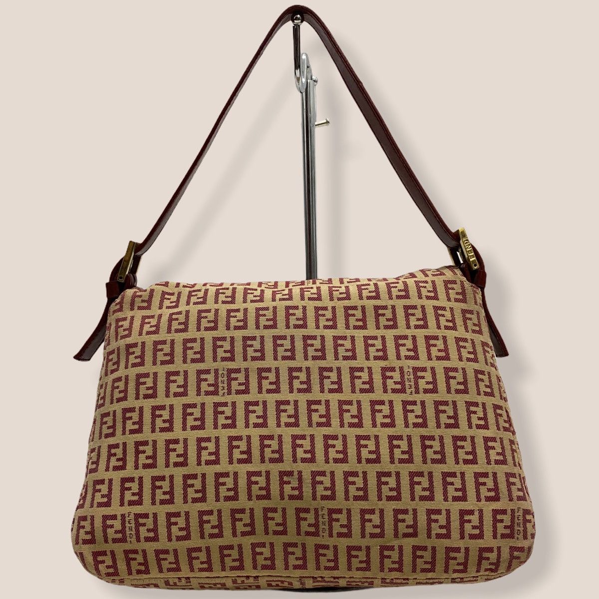 Fendi AUTHENTIC FENDI MAMMA ZUCCHINO BAGUETTE SHOULDER HANDBAG Size ONE SIZE - 2 Thumbnail