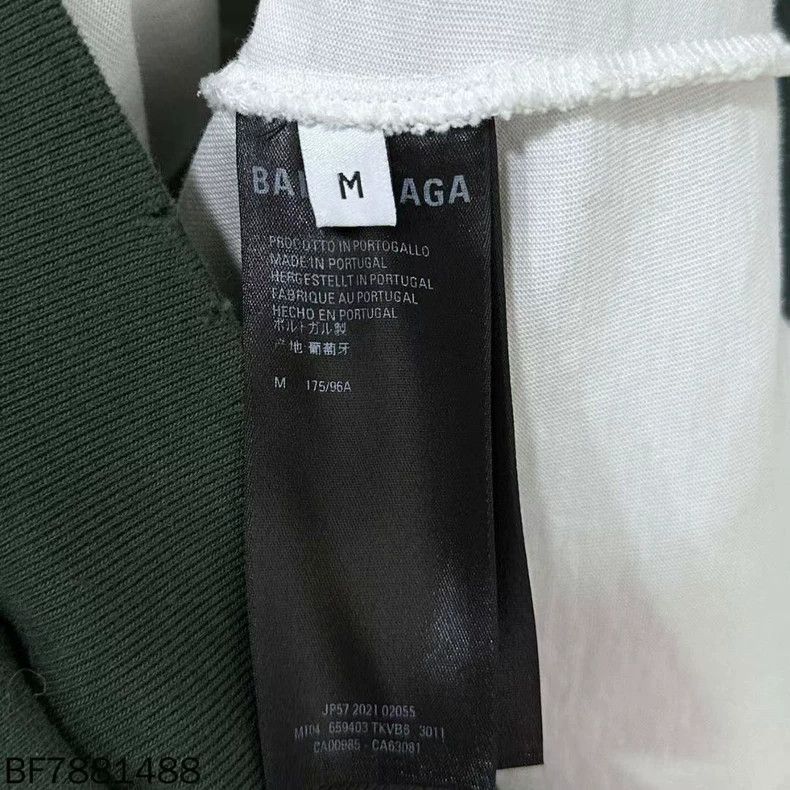 Balenciaga Balenciaga Green double-layer hooded sweater with big dama Size US M / EU 48-50 / 2 - 5 Thumbnail