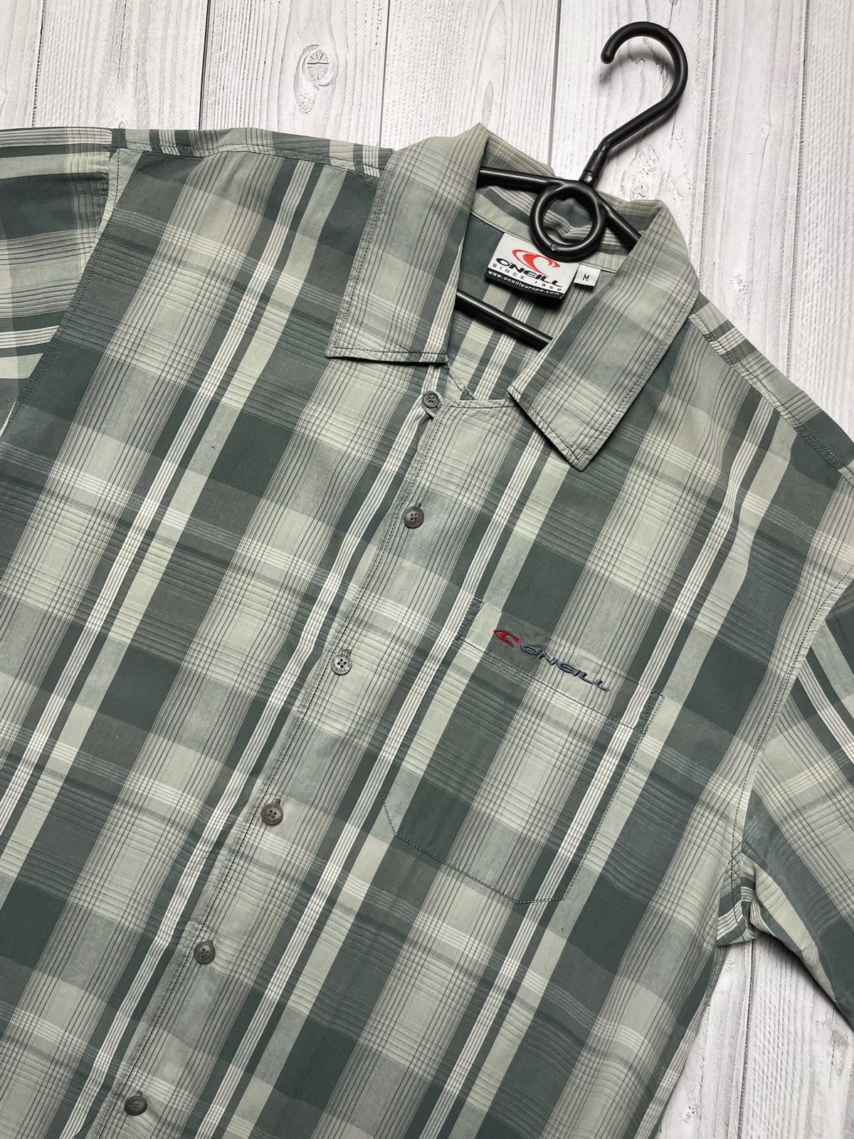 O’Neil vintage surf shirt size M medium rare