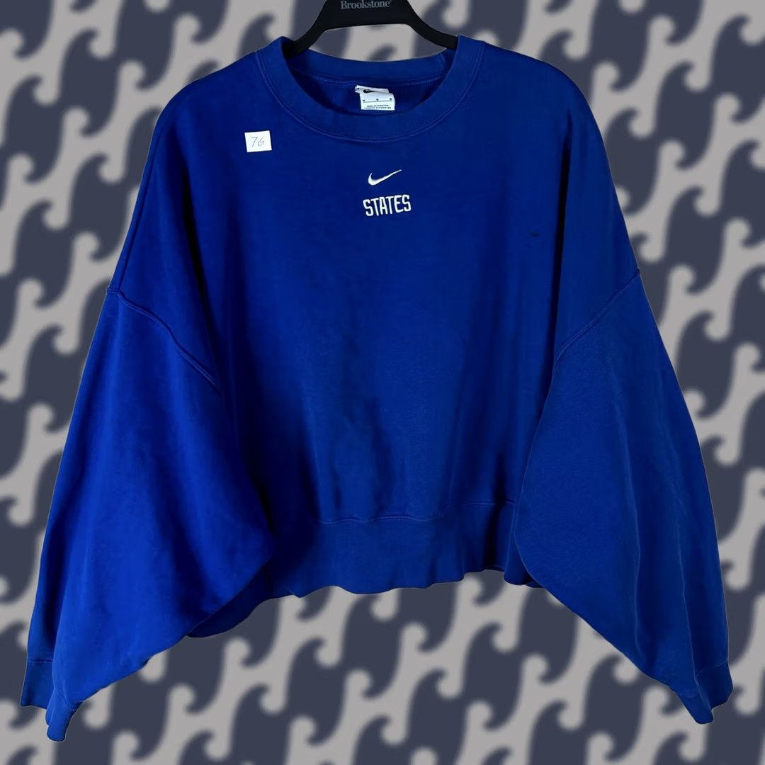 Nike Item Specifications: Brand: Nike Size M / US 6-8 / IT 42-44 - 1 Thumbnail