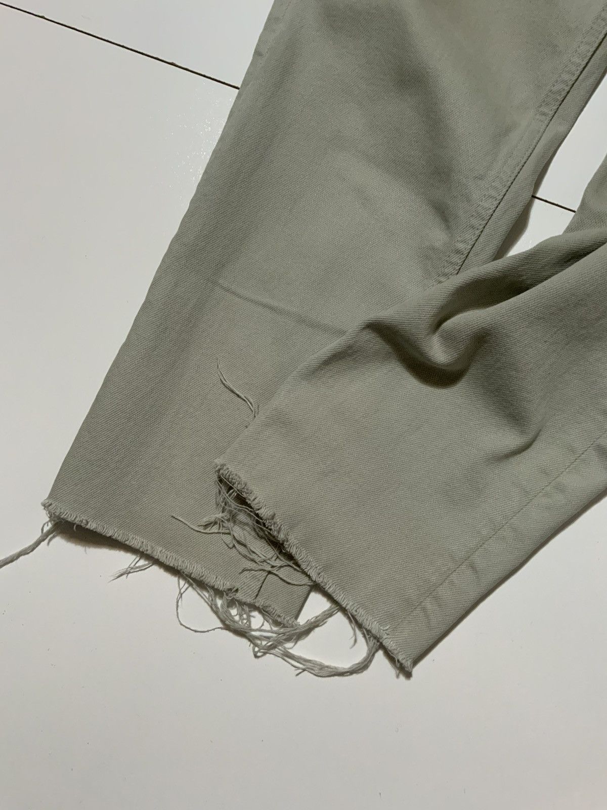 Zara Zara Man Slim Cropped Pant Raw Edge Distressed Denim Jeans Size US 32 / EU 48 - 7 Thumbnail