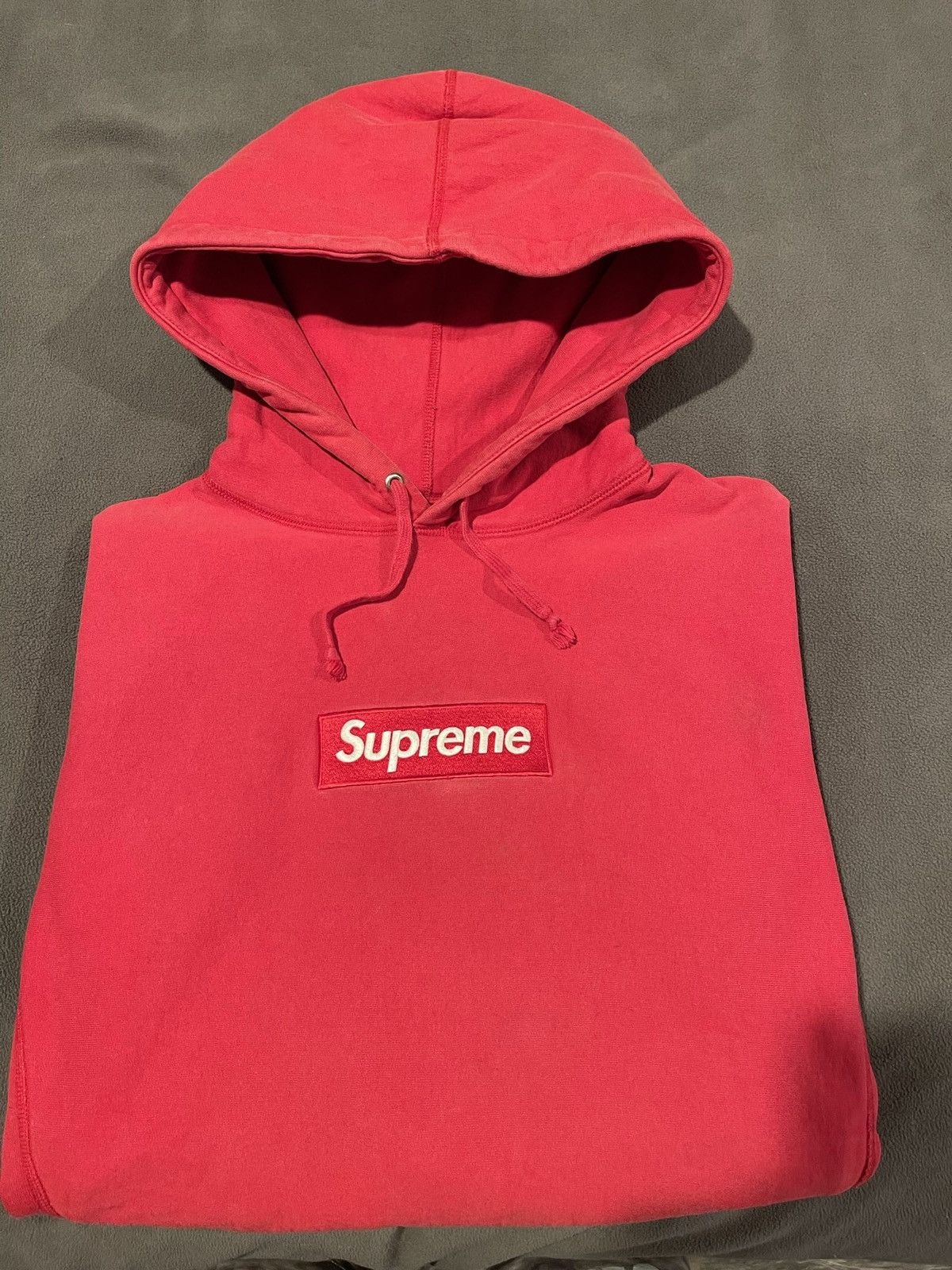 Supreme Supreme 2016 Red on Red Box Logo hoodie Size US XL / EU 56 / 4 - 11 Thumbnail