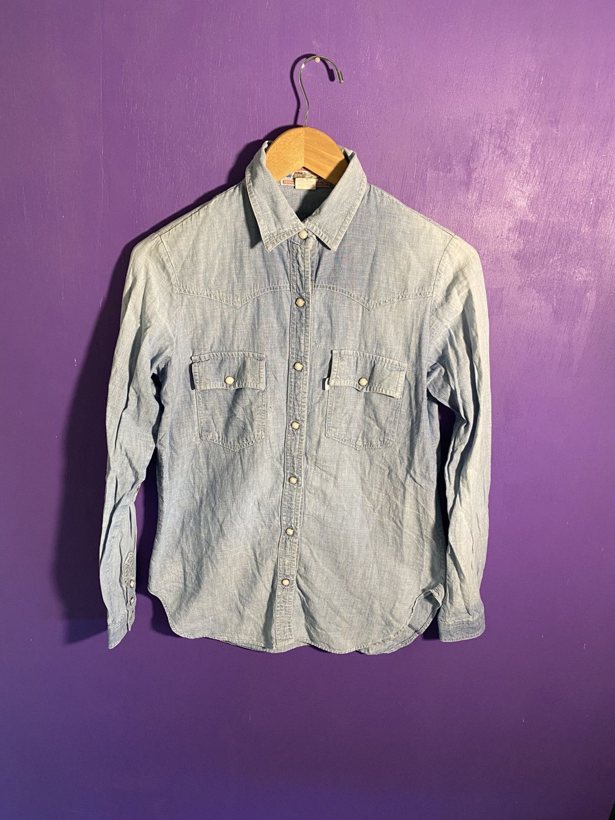 Levi's × Vintage Vintage 90s Levi’s denim style Pearl snap shirt Size US M / EU 48-50 / 2 - 1 Thumbnail