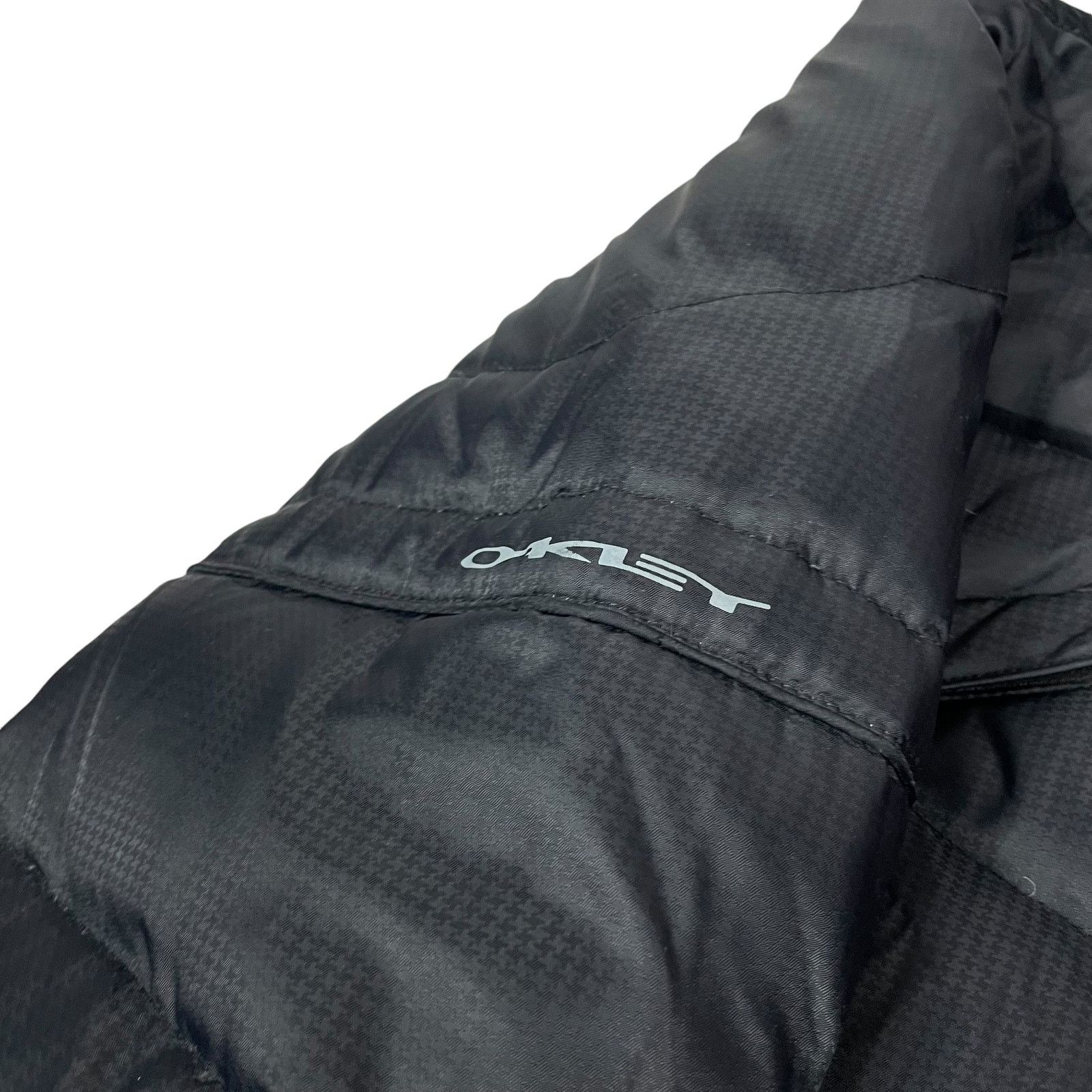 Oakley × Vintage Oakley Men's Black Hooded Long Sleeve Full Zip Puffer Jacket Size US M / EU 48-50 / 2 - 5 Thumbnail