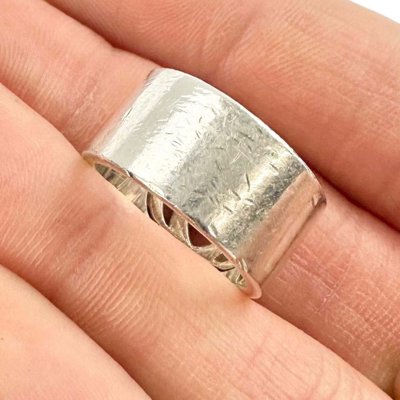 Gucci Gucci GG Silver Ring Size ONE SIZE - 2 Thumbnail