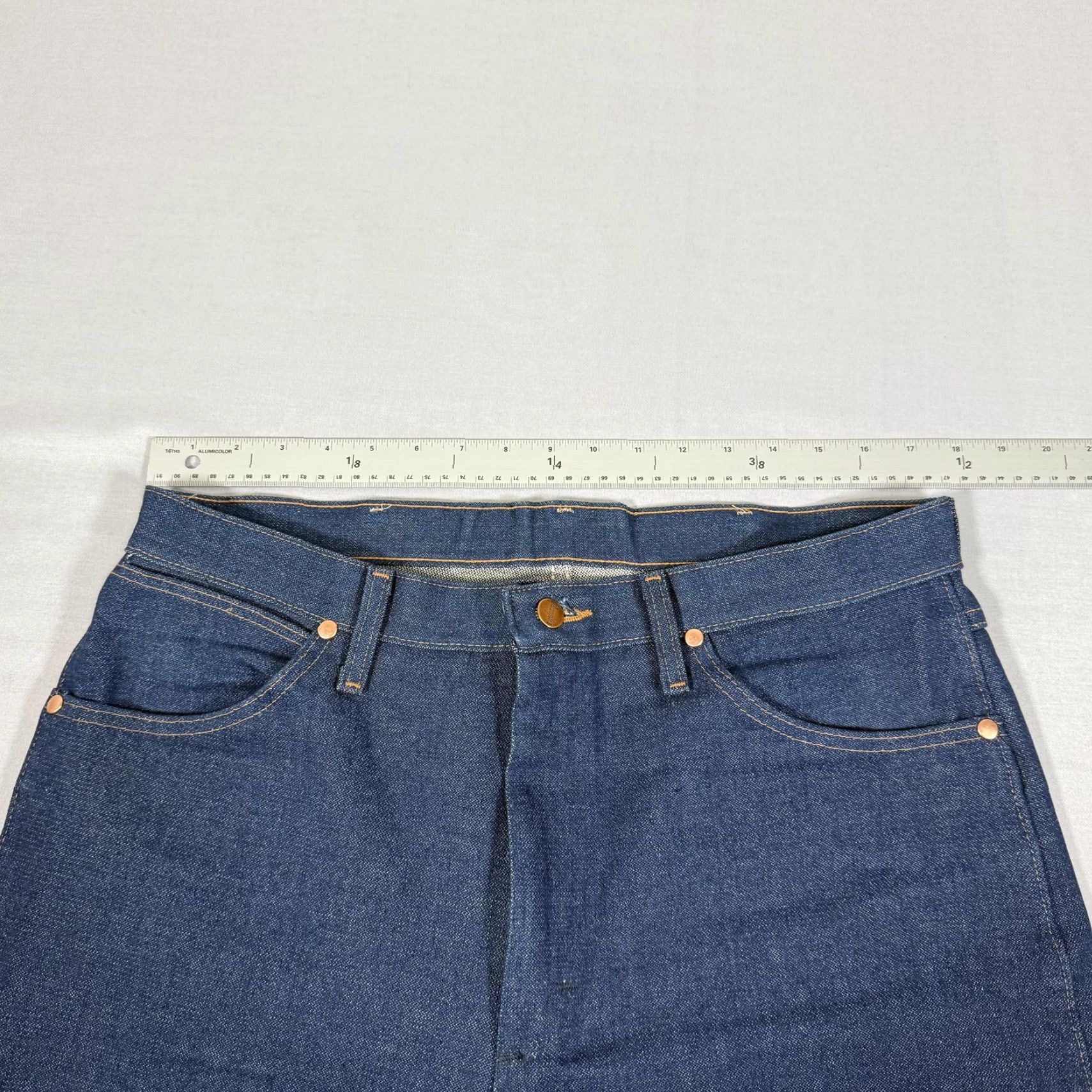Wrangler Wrangler Jeans Adult 34x34 Blue Denim Straight 100% Cotton Zipper Five-Pocket Cowboys & Western Mens Size US 34 / EU 50 - 6 Thumbnail