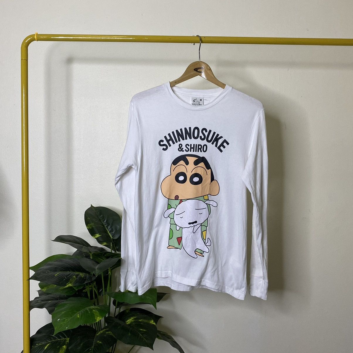 Anime × Japanese Brand × Vintage Vintage 2000s Crayon Shin Chan Japanese Manga Series LS Tee Size US S / EU 44-46 / 1 - 1 Thumbnail