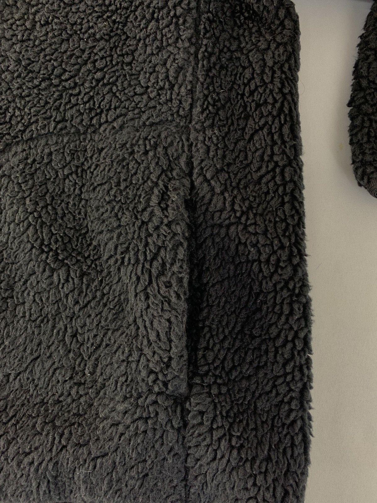Japanese Brand Uniqlo X White Mountaineering Grizzly Fluffy Snap Button Size US L / EU 52-54 / 3 - 12 Thumbnail