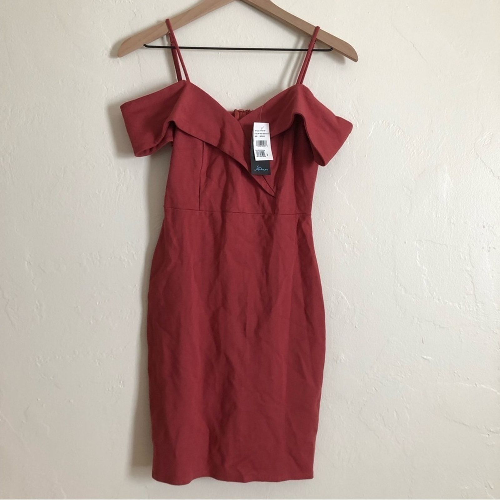 Nordstrom NWT Soprano by Nordstrom Baroque Red Bodycon Mini Dress Size M / US 6-8 / IT 42-44 - 3 Thumbnail