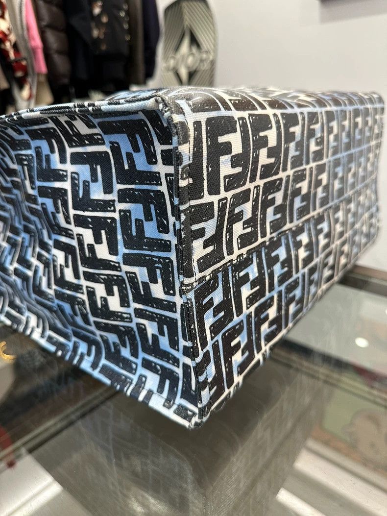 Fendi Fendi California Sky Series Blue Tote Bag-2505 Size ONE SIZE - 4 Thumbnail