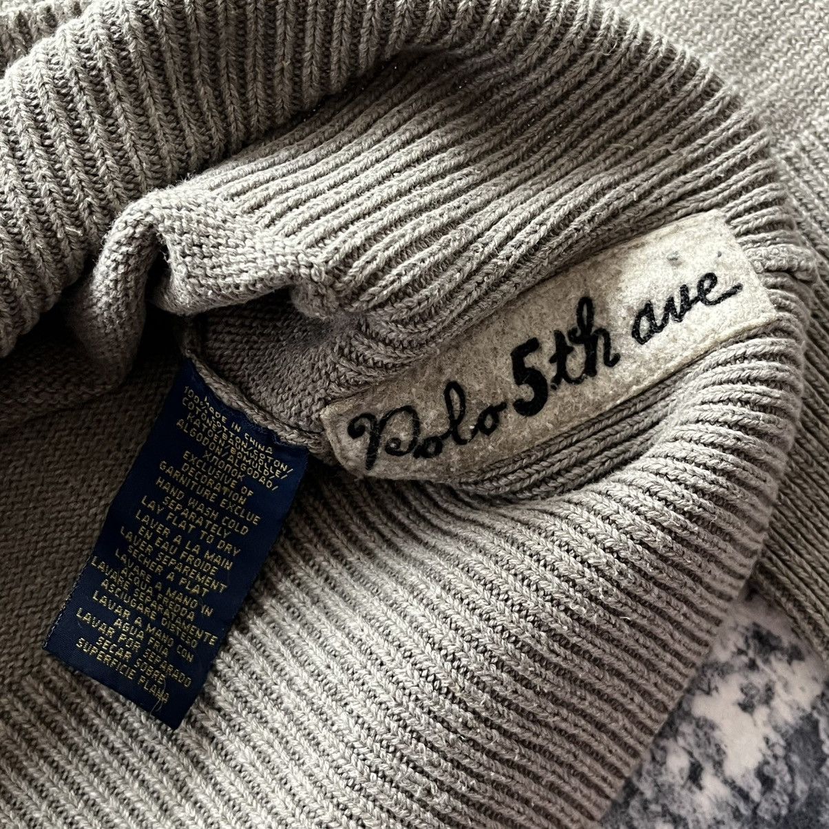 Polo Ralph Lauren Vintage Ralph Lauren 5th Ave Knit Sweater Varsity Letter P Size US XL / EU 56 / 4 - 4 Thumbnail