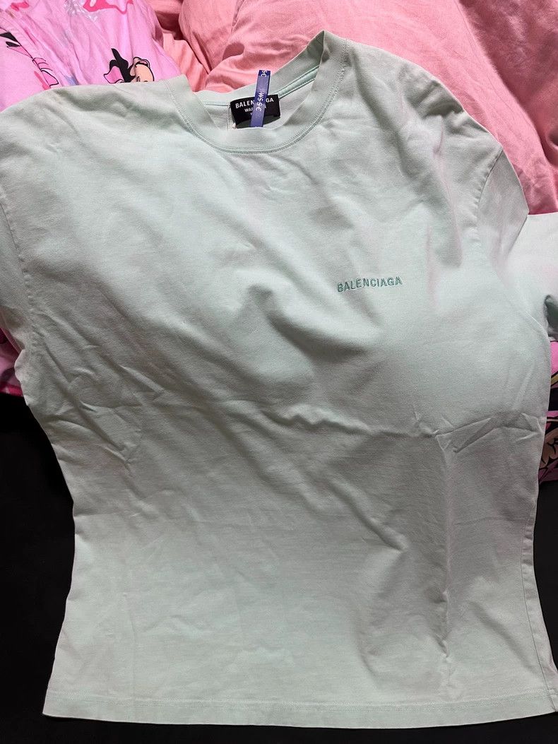 Balenciaga Balenciaga Embroidered Green T-shirt M - dmc Size US M / EU 48-50 / 2 - 1 Thumbnail