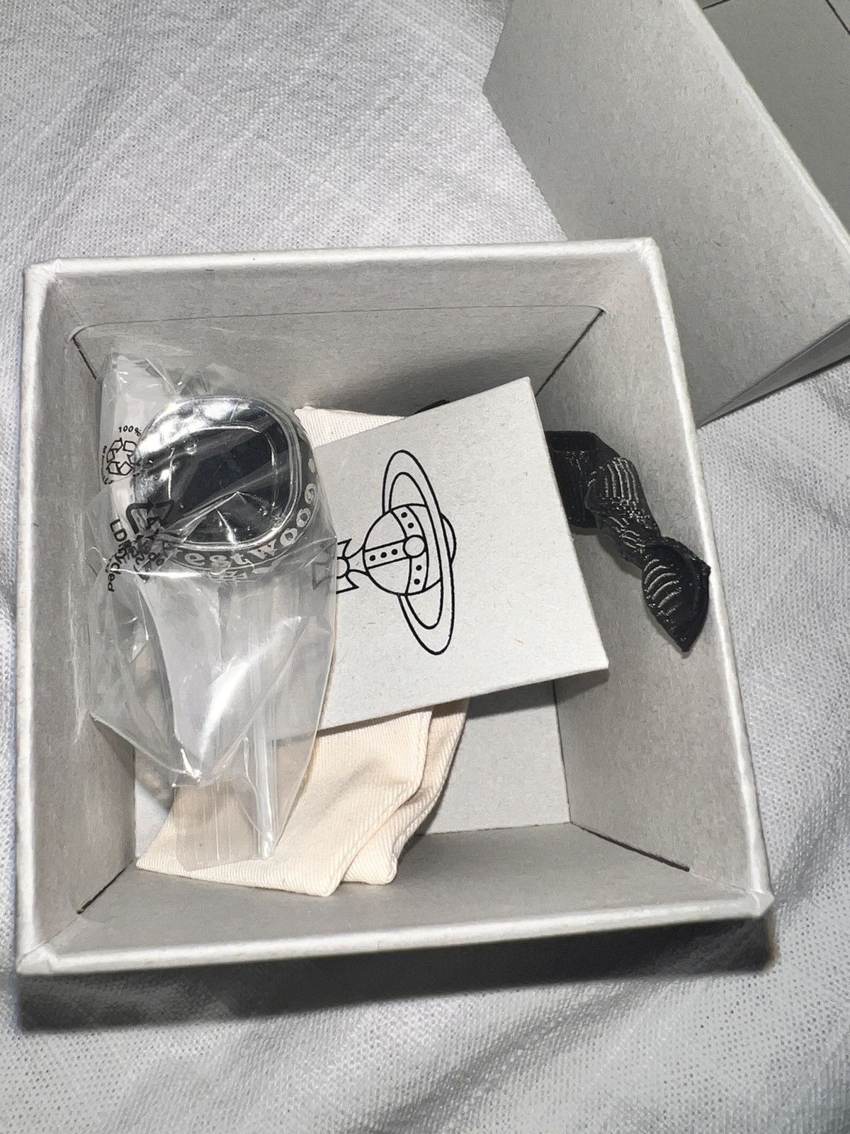 アクセサリー PALACE Vivienne Westwood College Ring Palace x Vivienne Westwood College Ring Silver Size Medium | eBay