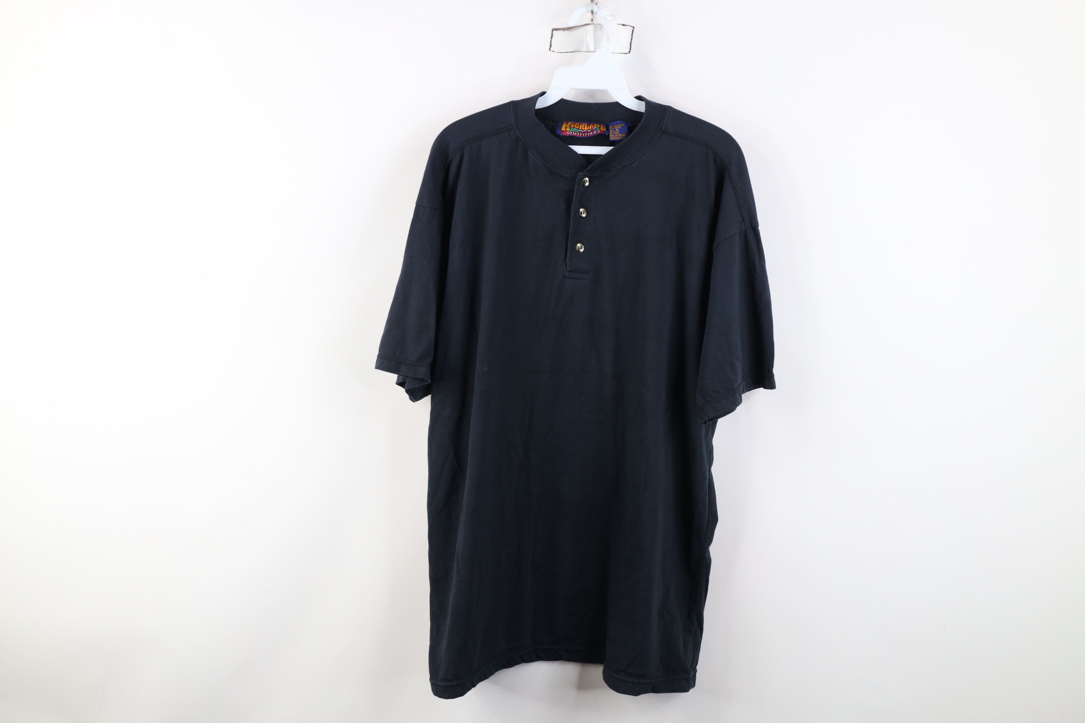 Vintage Vintage 90s Streetwear Short Sleeve Henley T-Shirt Black Size US XL / EU 56 / 4 - 1 Thumbnail