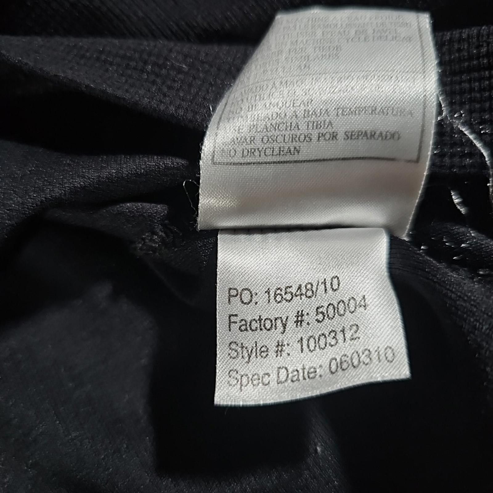 Antigua Chicago Bulls Men’s Polo Shirt XL Black Antigua NBA Size US XL / EU 56 / 4 - 7 Thumbnail