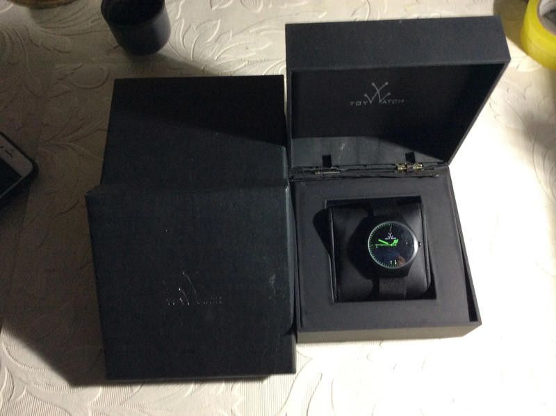 Designer ToyWatch black dial mesh black bracelet watch Size ONE SIZE - 1 Thumbnail