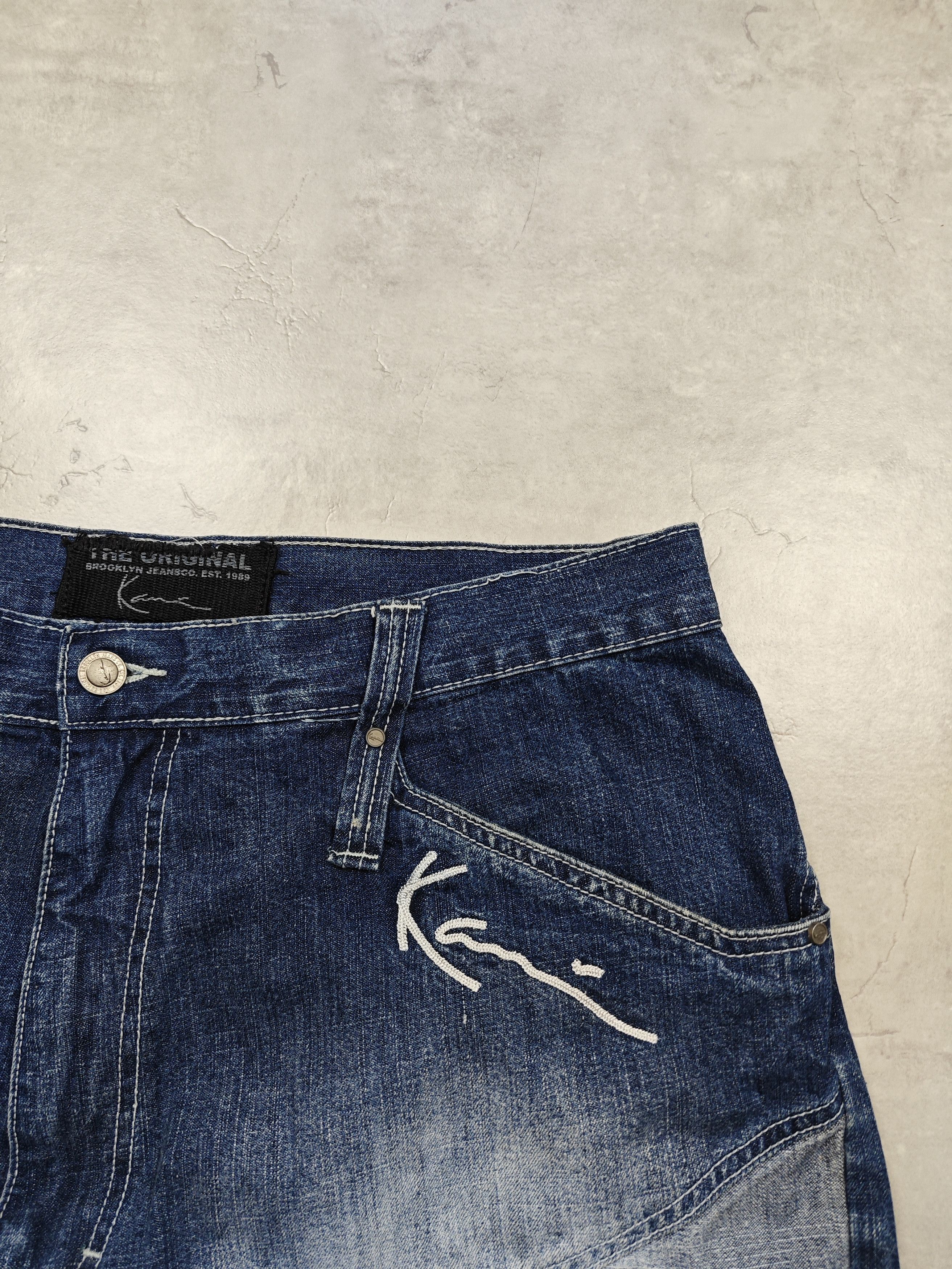 Karl Kani Karl Kani Vintage Y2K Shorts Size US 37 - 2 Thumbnail