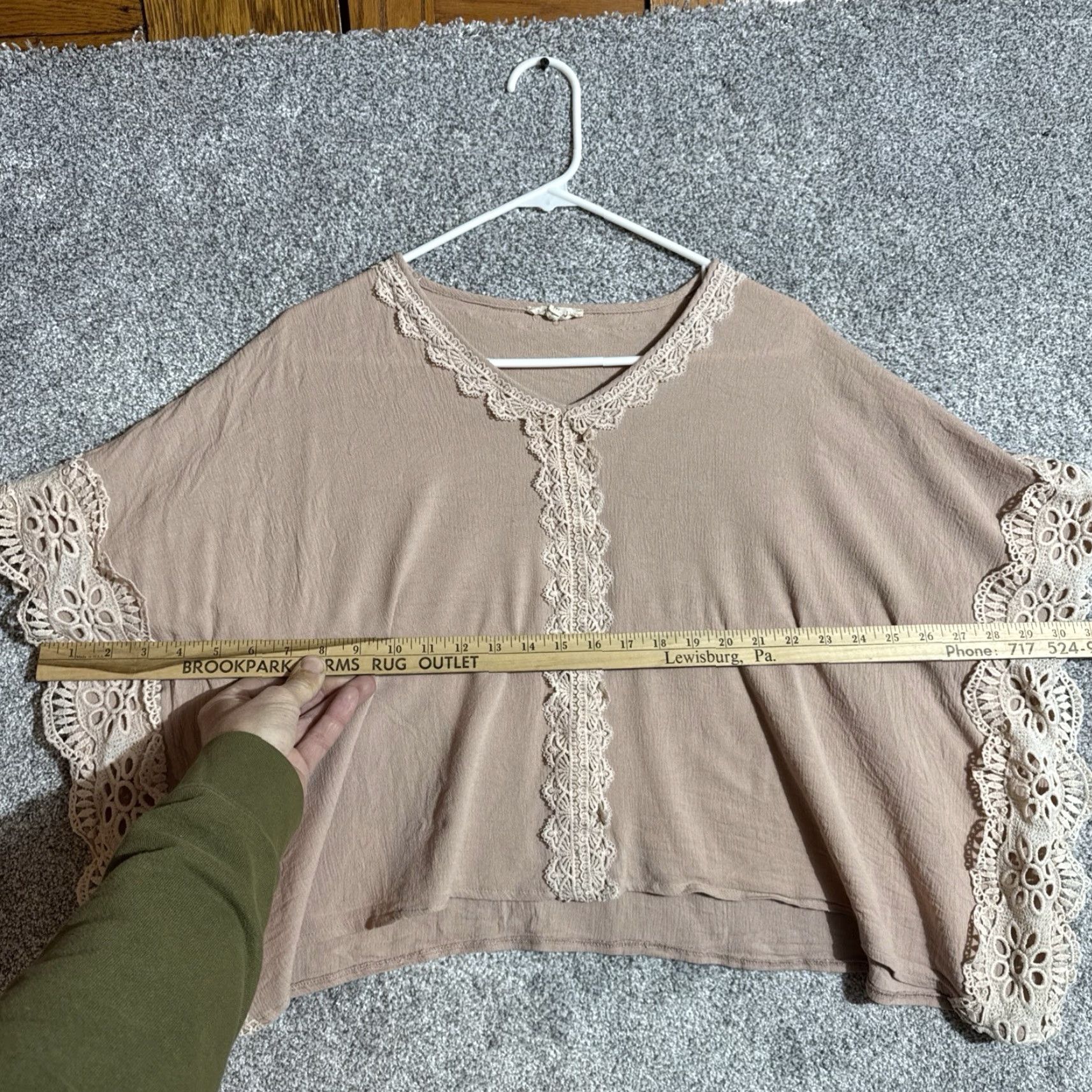 Vintage La Miel Crochet Trim Top Blouse Womens M Beige Short Sleeve V-Neck Pullover Knit Boxy Boho Cottagecore Ethereal 100% Cotton Size M / US 6-8 / IT 42-44 - 4 Thumbnail