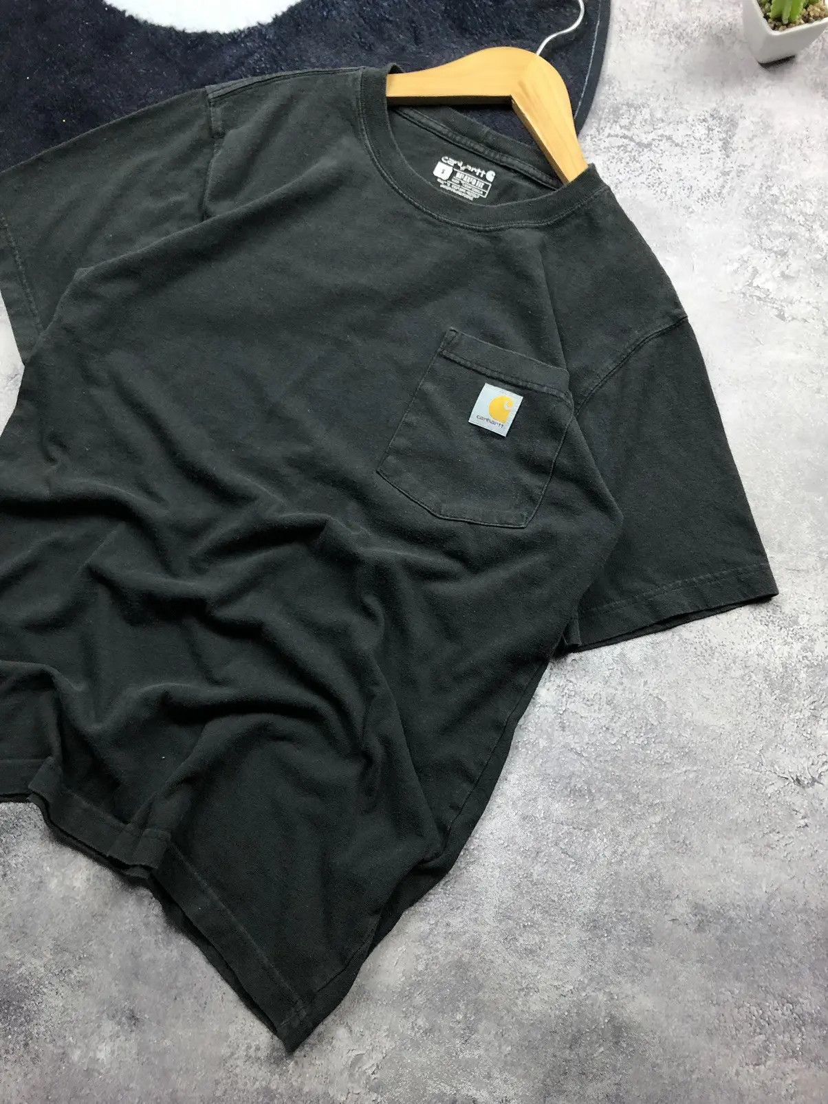 Carhartt CARHARTT Vintage Mini Logo Workwear Tshirt Streetwear Size US S / EU 44-46 / 1 - 2 Thumbnail