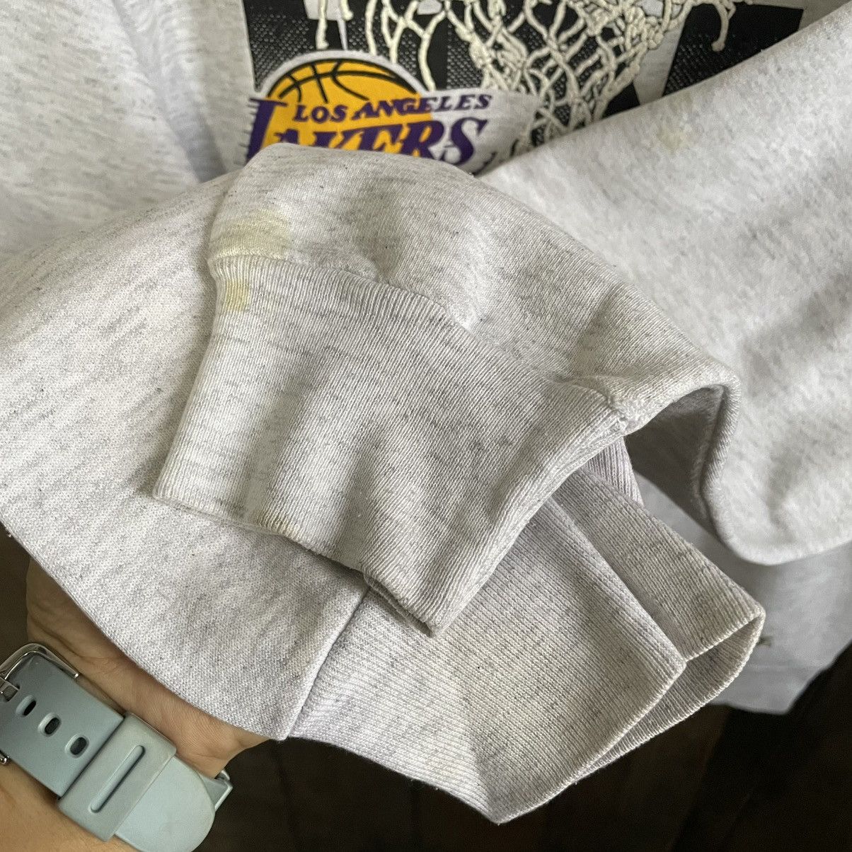 NBA Vintage Lakers Crewneck Sweatshirt Size US M / EU 48-50 / 2 - 5 Thumbnail