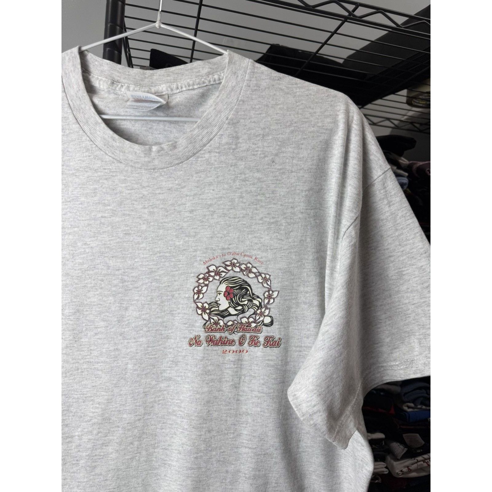 Hanes 00’s Vintage Bank Of Hawaii Surf Style T Shirt Stussy Mambo Size US L / EU 52-54 / 3 - 3 Thumbnail