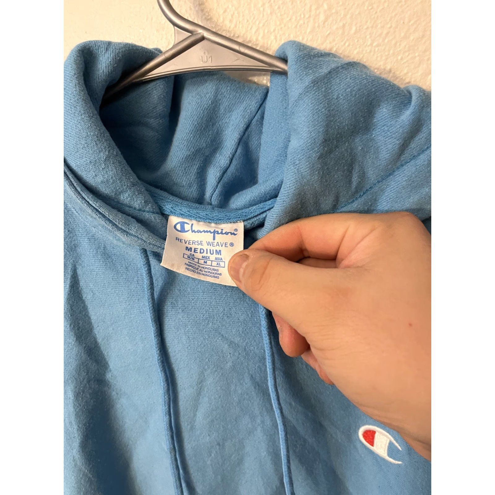 Champion Champion Hoodie Mens Size M Blue Logo Embroidered Hooded Sweatshirt Size US M / EU 48-50 / 2 - 2 Thumbnail