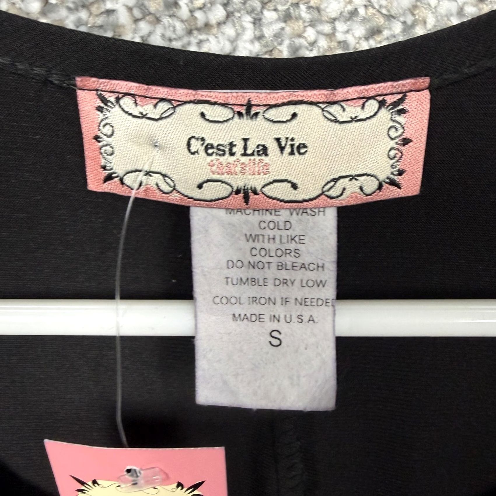 Vintage C'est La Vie Dress S Black Maxi Handkerchief Hem Cold Shoulder Boho Festival USA Dress Size S / US 4 / IT 40 - 4 Thumbnail
