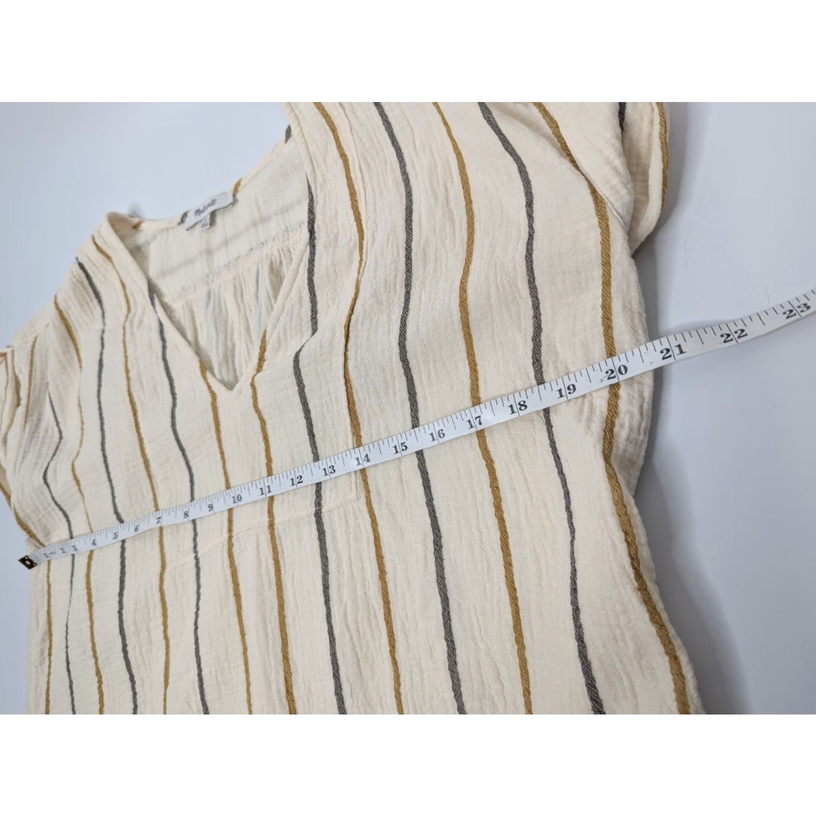 Madewell Madewell Lightspun Westing Shirt Stripe Antique Gold S/S Top XS Cream Striped Kimono Shirt Womens Blouse Lightweight. Size XS / US 0-2 / IT 36-38 - 4 Thumbnail