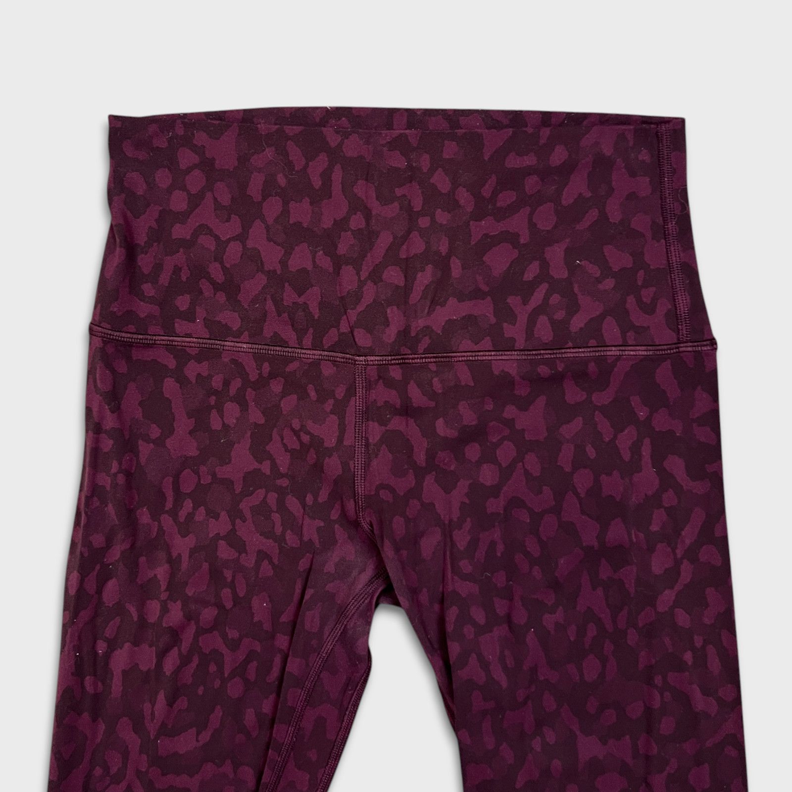 Lululemon Lululemon Align Pant 28 Camo High Rise Yoga Legging Athletic Size 28" / US 6 / IT 42 - 2 Thumbnail