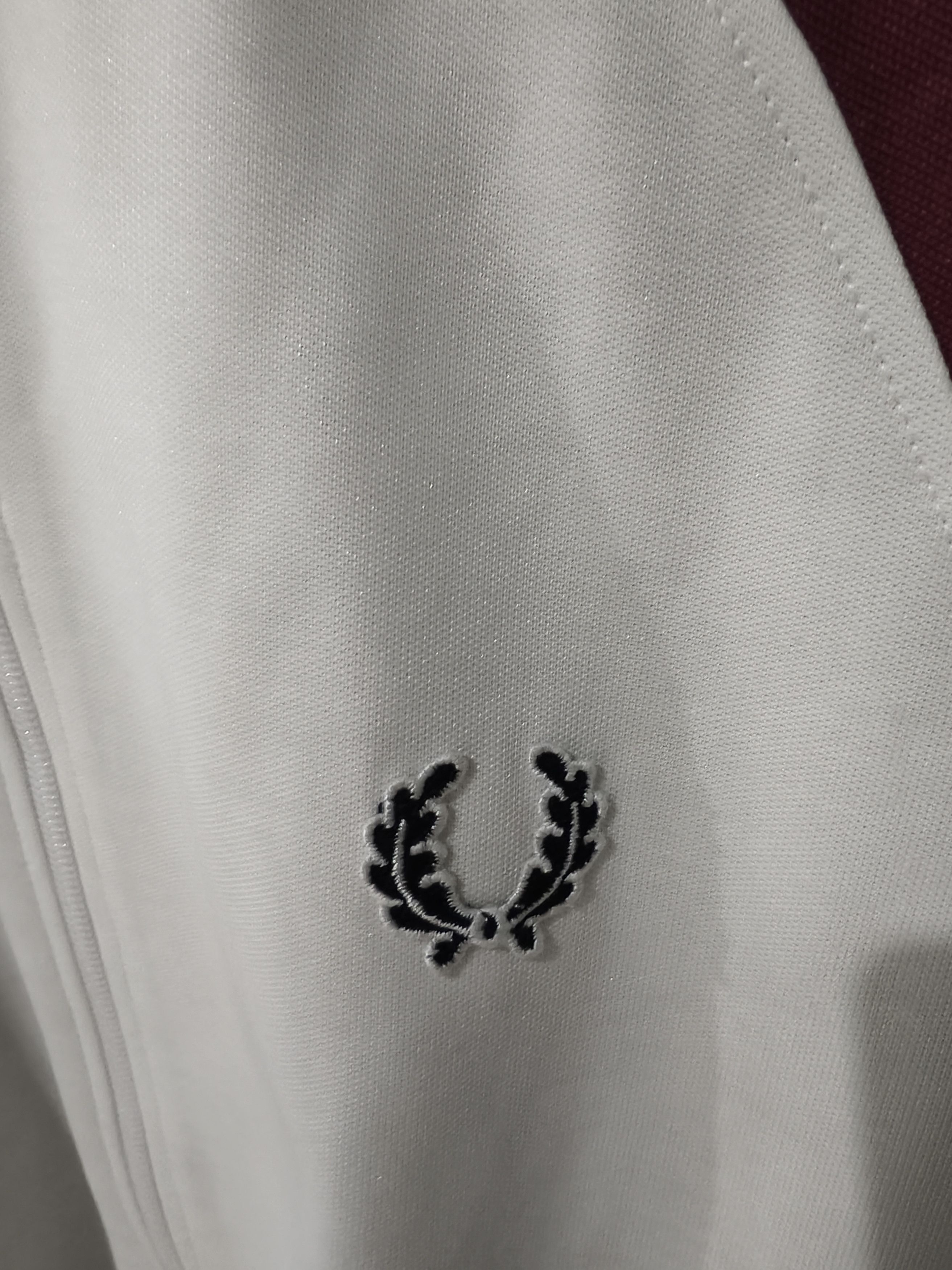 Fred Perry Tc fred perry 3 colour sj1021/129/01980/338 Size US XL / EU 56 / 4 - 4 Thumbnail