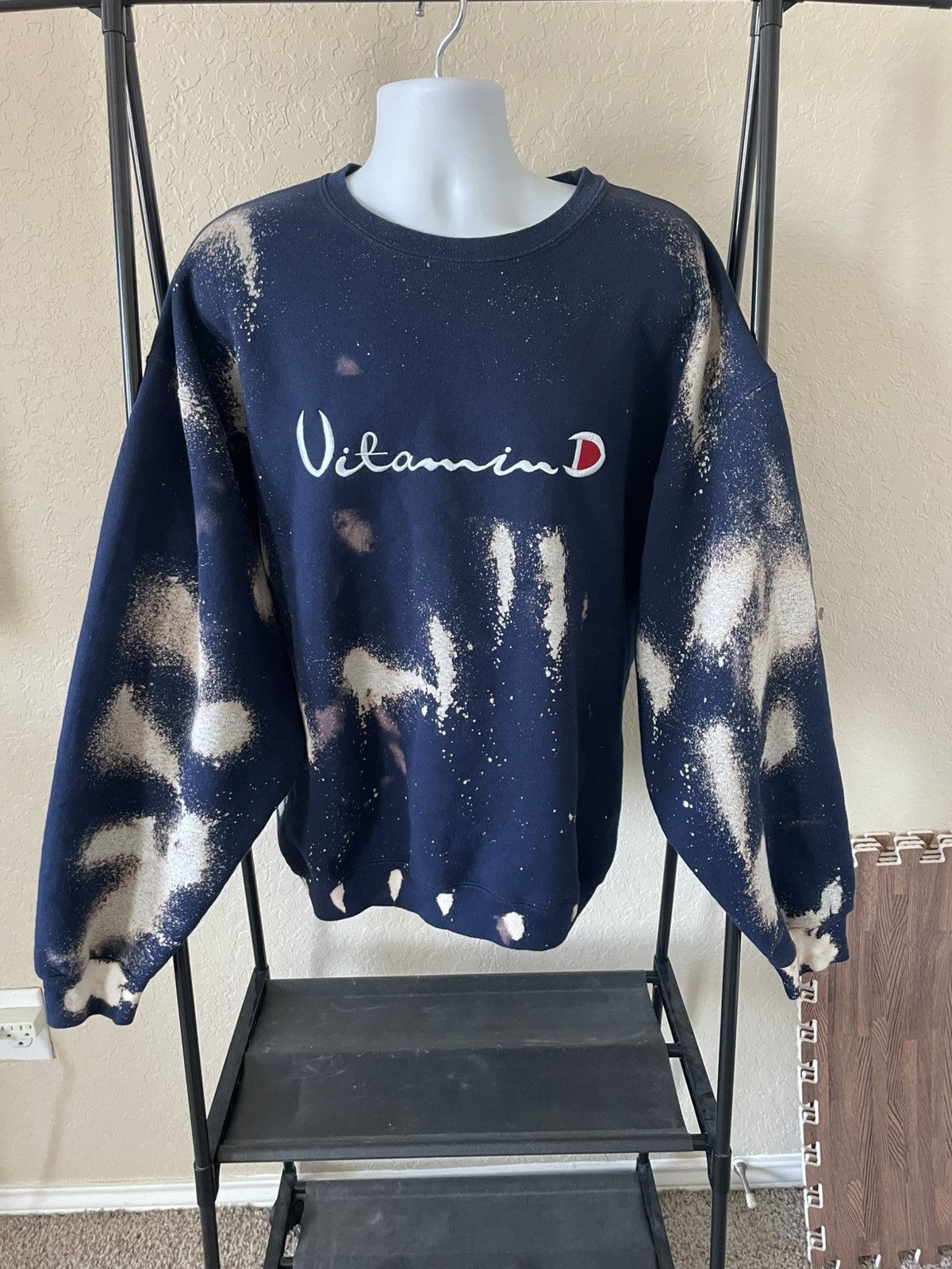 DRIFTER Vitamin D Oversized sweatshirt Bleach blasted Size US L / EU 52-54 / 3 - 1 Thumbnail