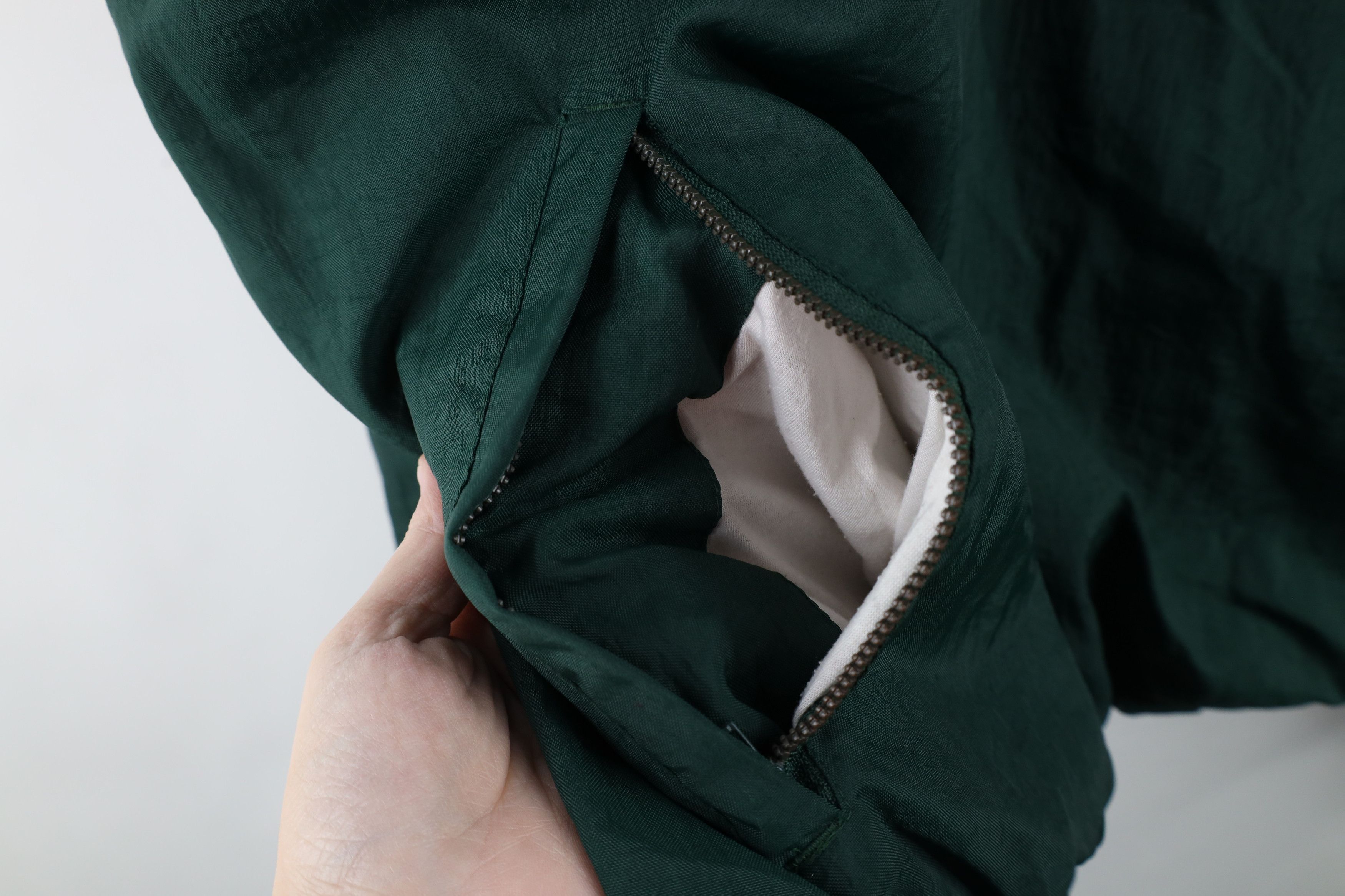 Champion × Vintage Vintage 90s Champion Dame University Windbreaker Jacket Size US XL / EU 56 / 4 - 8 Thumbnail