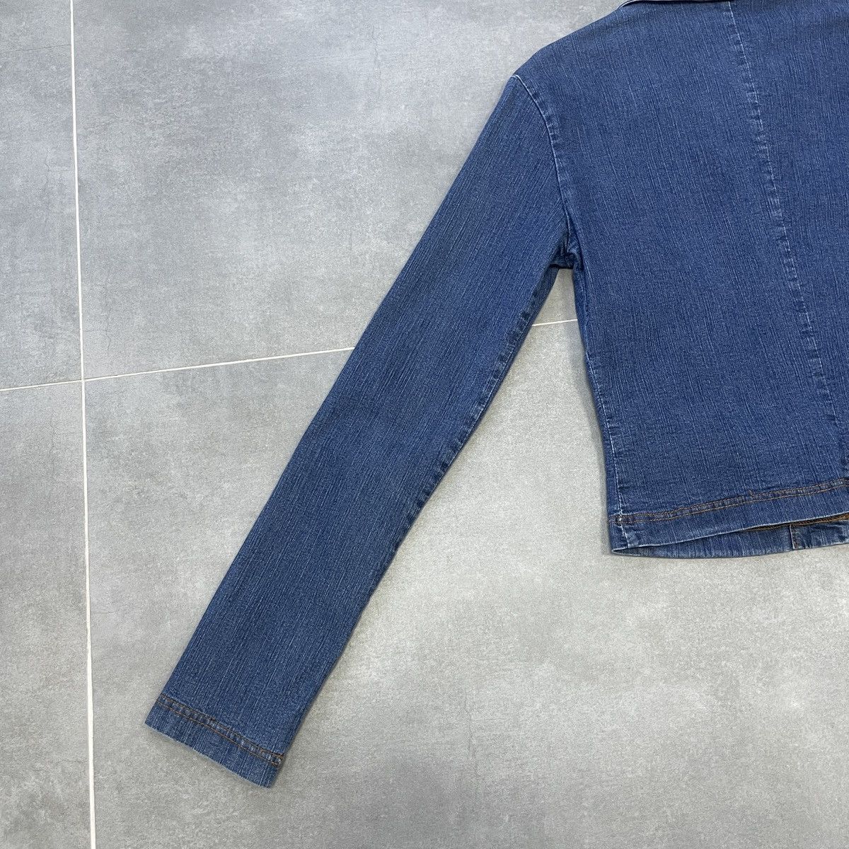 Diesel Vintage Diesel Women Denim Jacket Size M Size M / US 6-8 / IT 42-44 - 21 Thumbnail