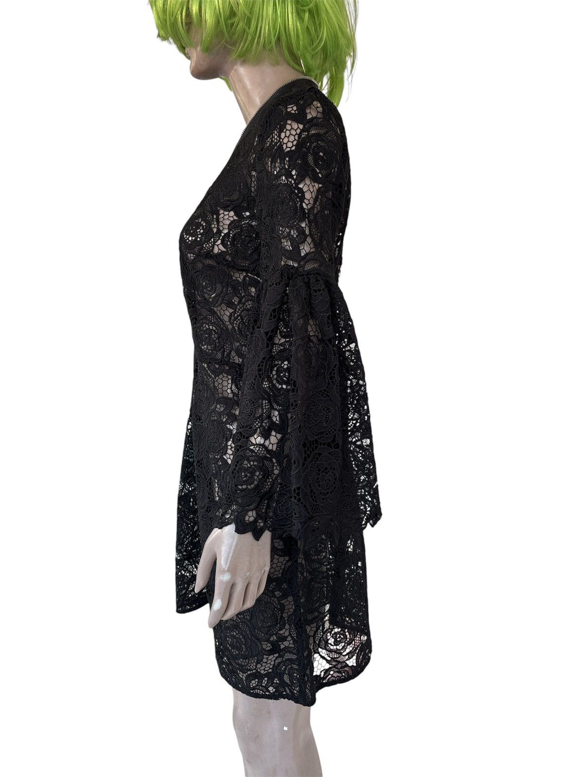 Alexander McQueen Zip Floral Lace Mini Dress Size XS / US 0-2 / IT 36-38 - 4 Thumbnail