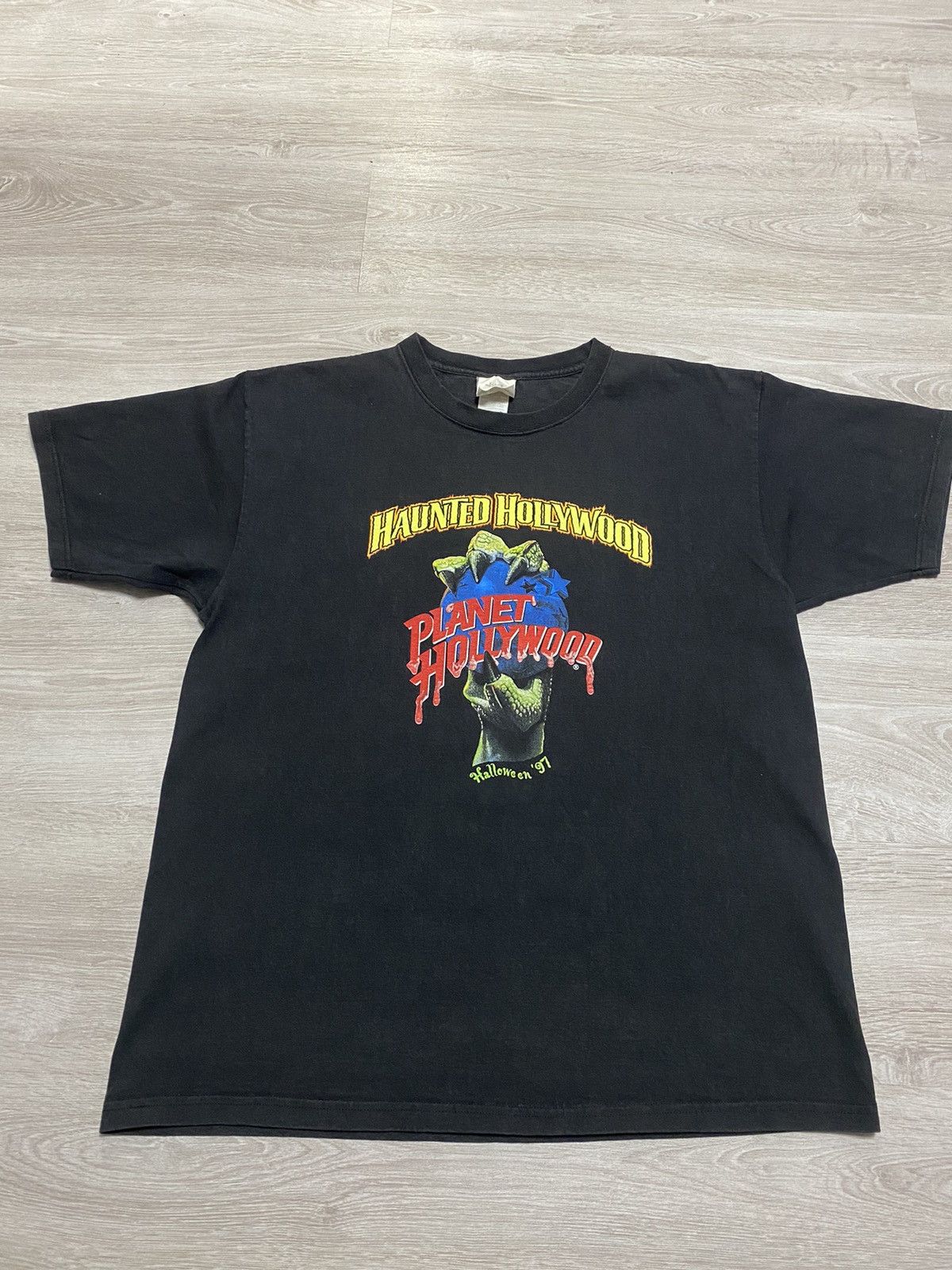 Universal Studios Vintage Planet Hollywood Haunted Hollywood size Xl 1997 Size US XL / EU 56 / 4 - 1 Thumbnail