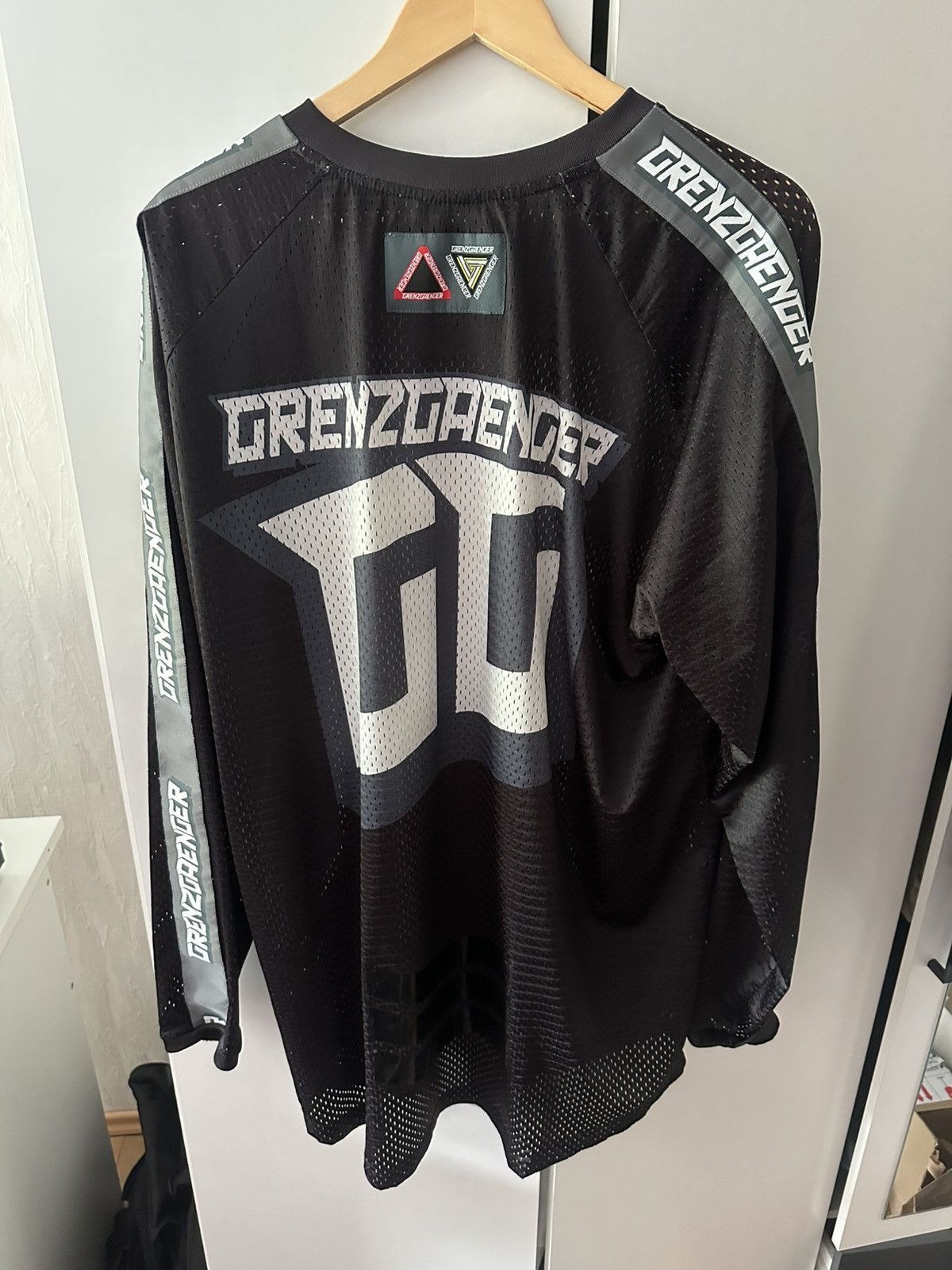 Other Grenzgänger Jersey XL Size US XL / EU 56 / 4 - 2 Thumbnail