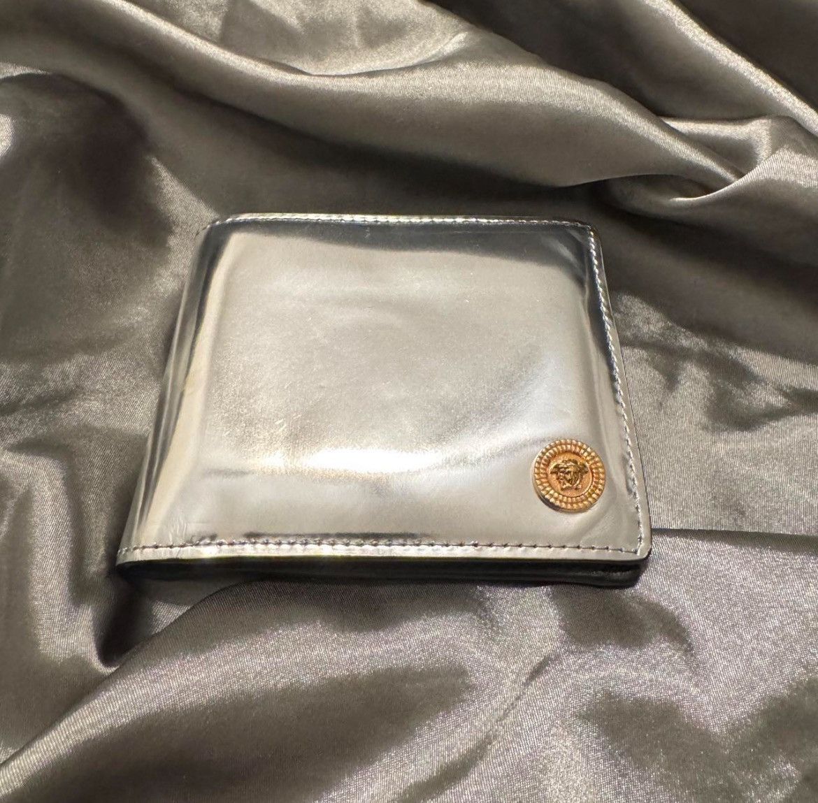 Versace Versace Medusa Metallic Silver/Gold Bifold Wallet Size ONE SIZE - 2 Thumbnail
