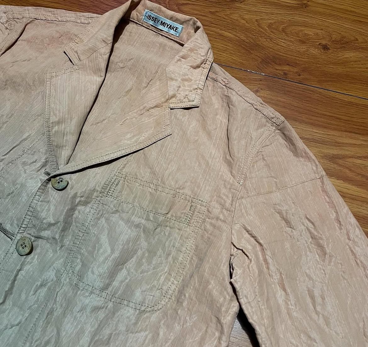 Issey Miyake 1990s Issey Miyake Crinkled Iridescent Blazer Size US M / EU 48-50 / 2 - 4 Thumbnail