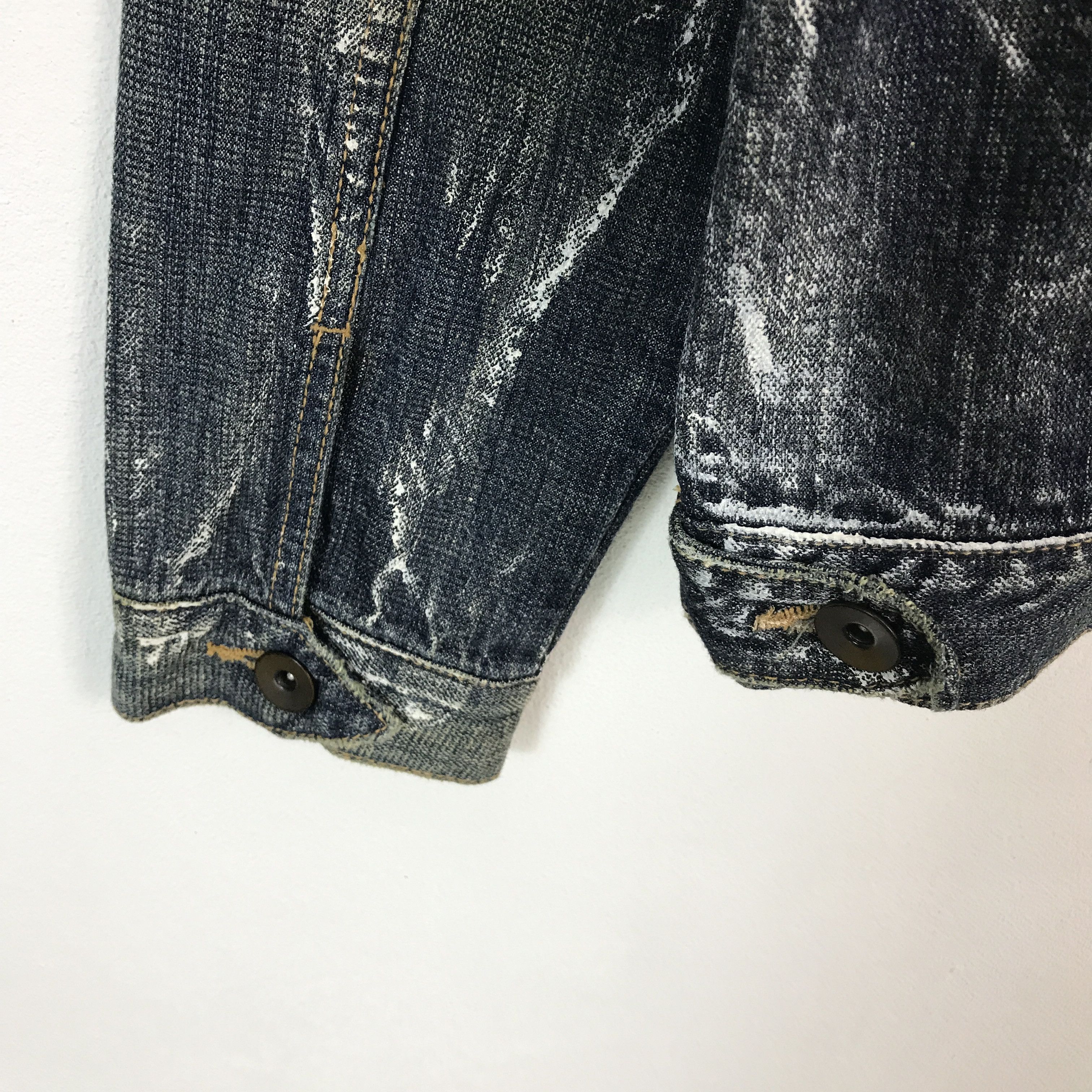 Japanese Brand big shark jeans japan paint design denim button jacket Size US M / EU 48-50 / 2 - 7 Thumbnail