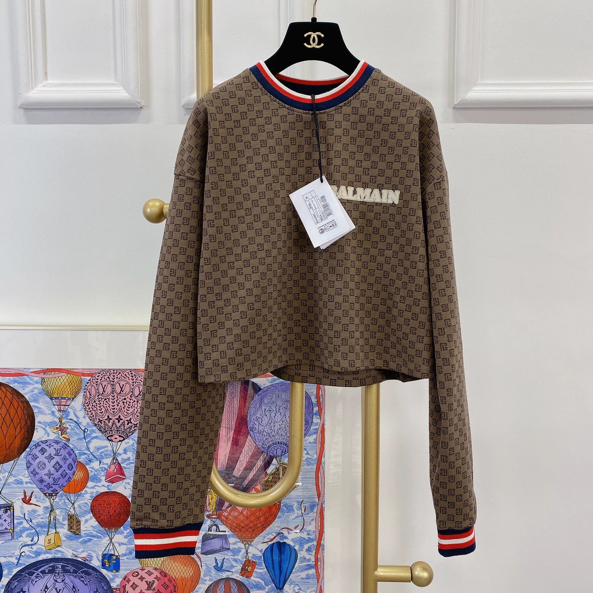 Balmain balmain cropped top with logo detail Size US M / EU 48-50 / 2 - 1 Thumbnail