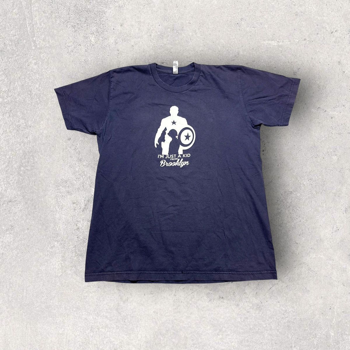American Apparel × Marvel Comics The Avengers Captain America tee Size US L / EU 52-54 / 3 - 1 Thumbnail