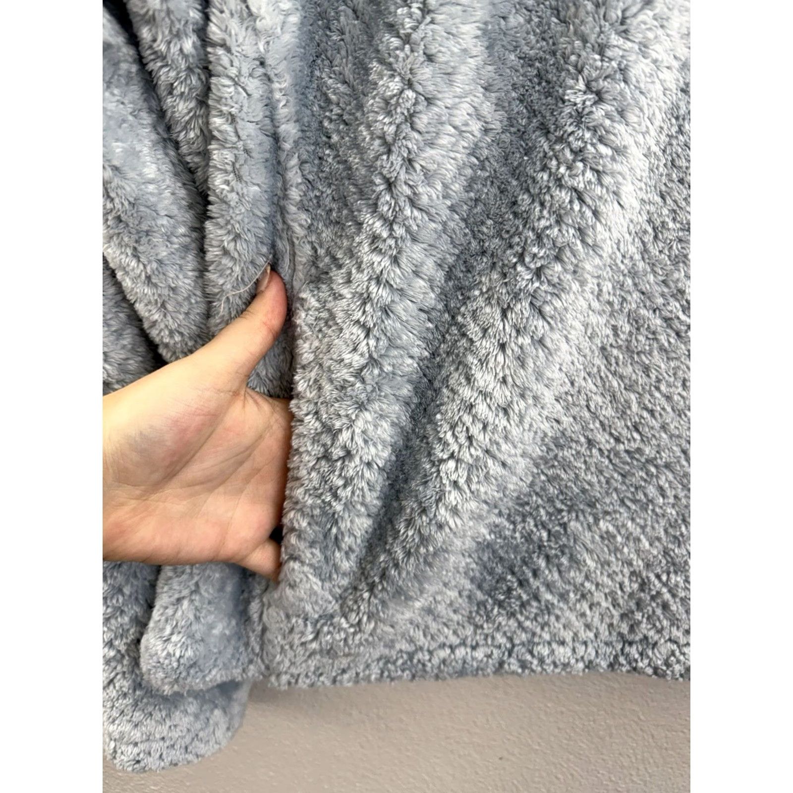 Vintage Columbia Sweatshirt XL Blue Quarter Zip Fuzzy Sherpa Fleece Womens Pullover High Neck Long Sleeve Casual Outdoor City Indoor Size XL / US 12-14 / IT 48-50 - 3 Thumbnail