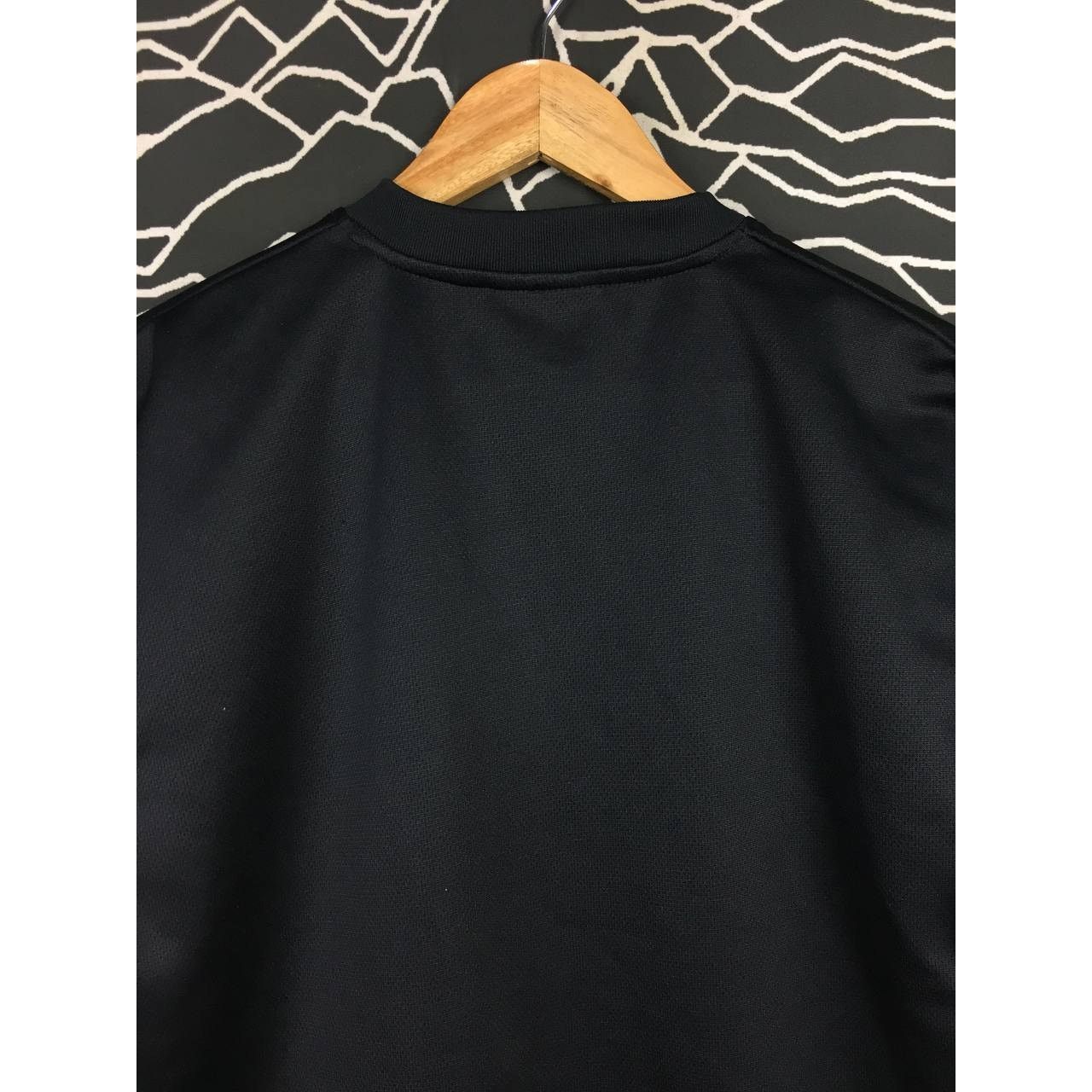 Cartoon Network × Vintage Vtg J.H Sports Rowed Race Bunny Graphic V-Neck Mesh Tee Size US L / EU 52-54 / 3 - 6 Thumbnail