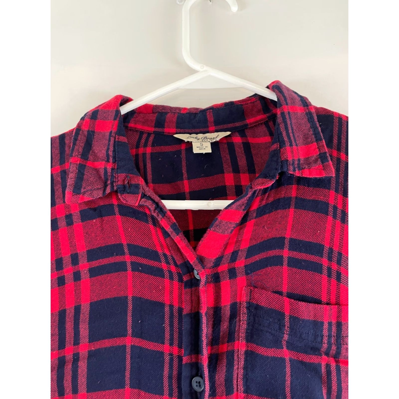 Lucky Brand Lucky Brand Shirt Women's S Red Navy Blue Plaid Button-Up Pocket Split Back Size S / US 4 / IT 40 - 3 Thumbnail