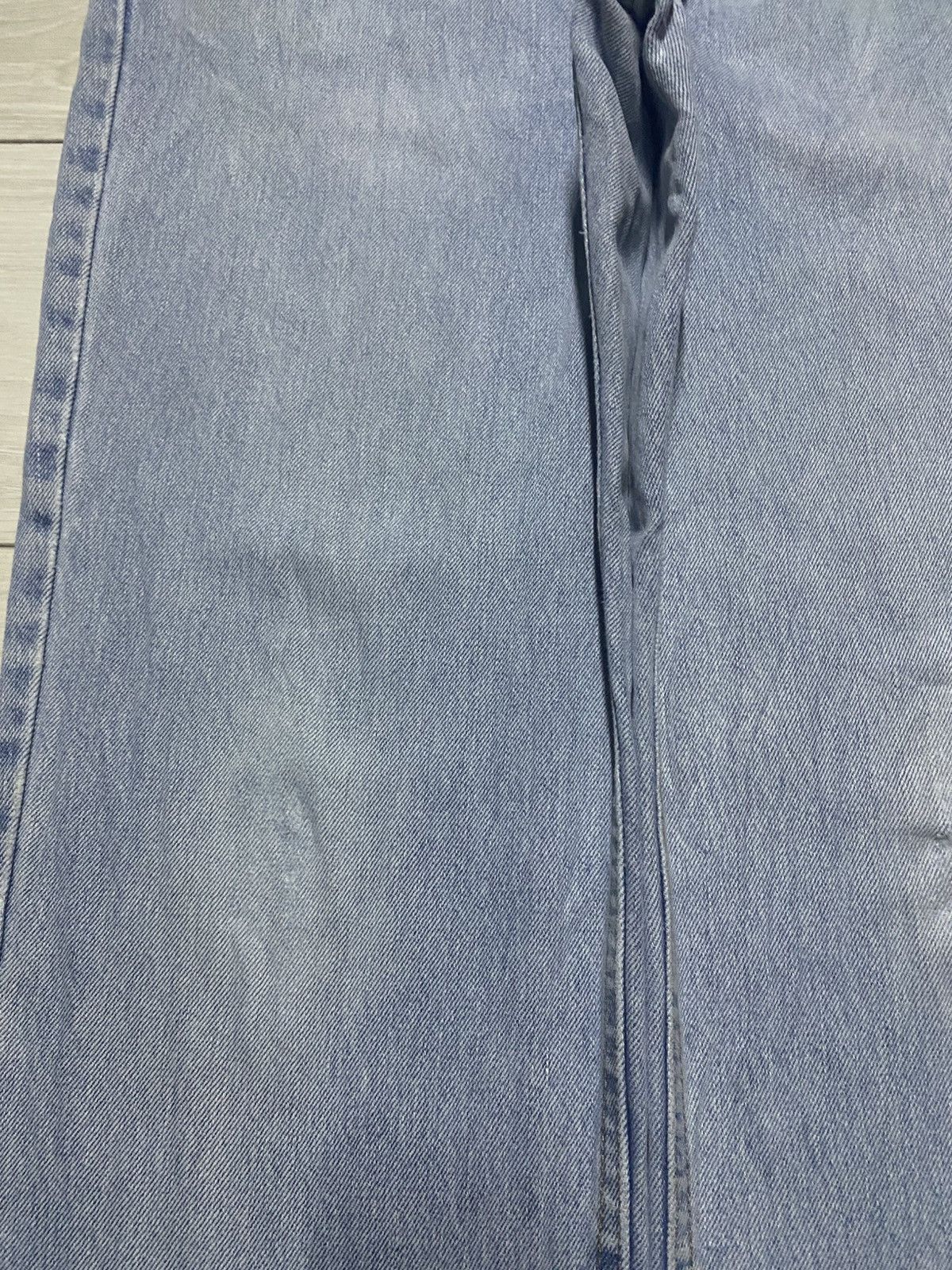 Levi's Vintage Levis 550 Y2K Light Wash Distressed Loose Jeans Size US 35 - 7 Thumbnail