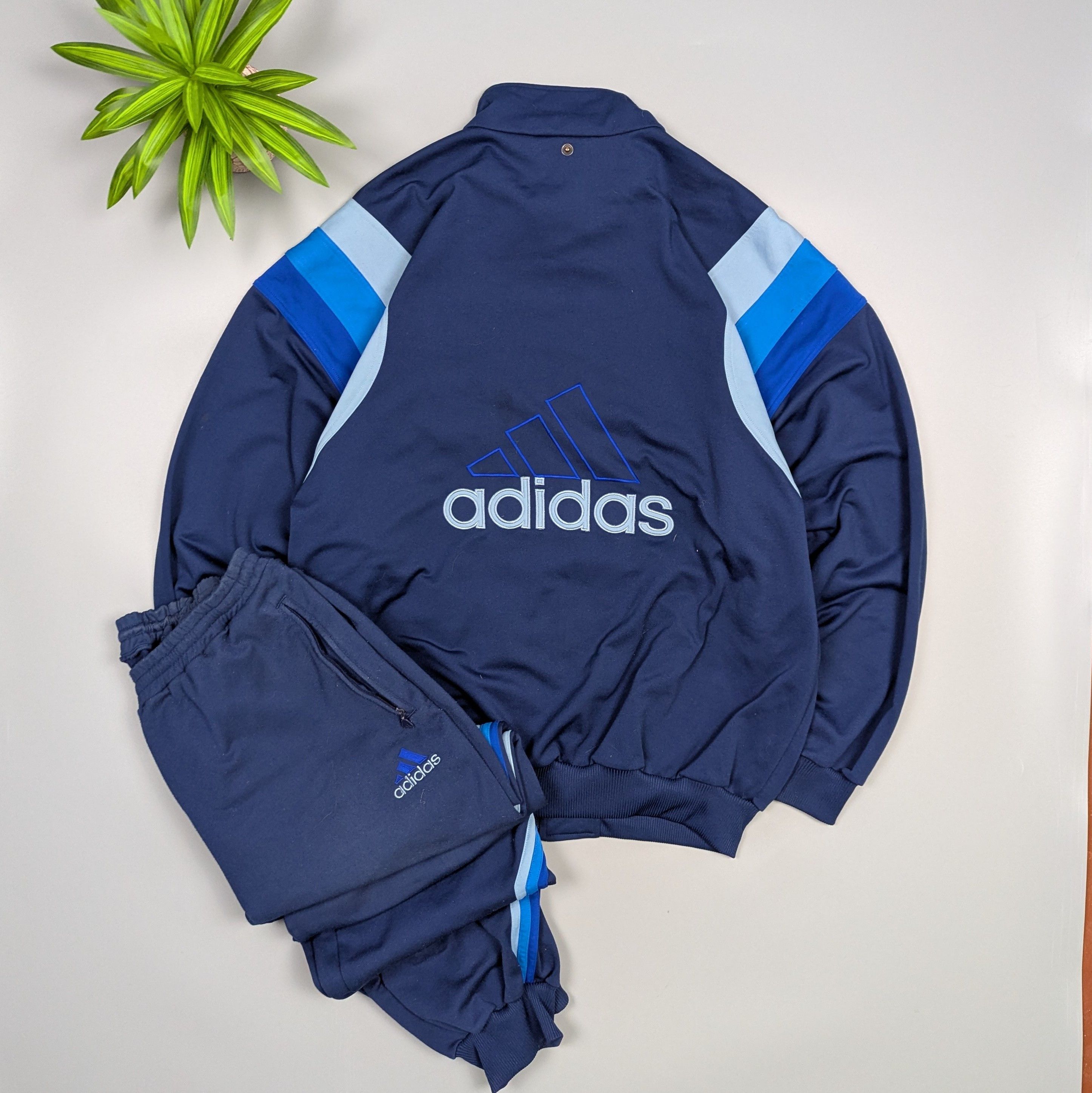 Adidas Adidas Vintage 80s 90s Men’s Navy Blue Tracksuit Size US XXL / EU 58 / 5 - 1 Thumbnail