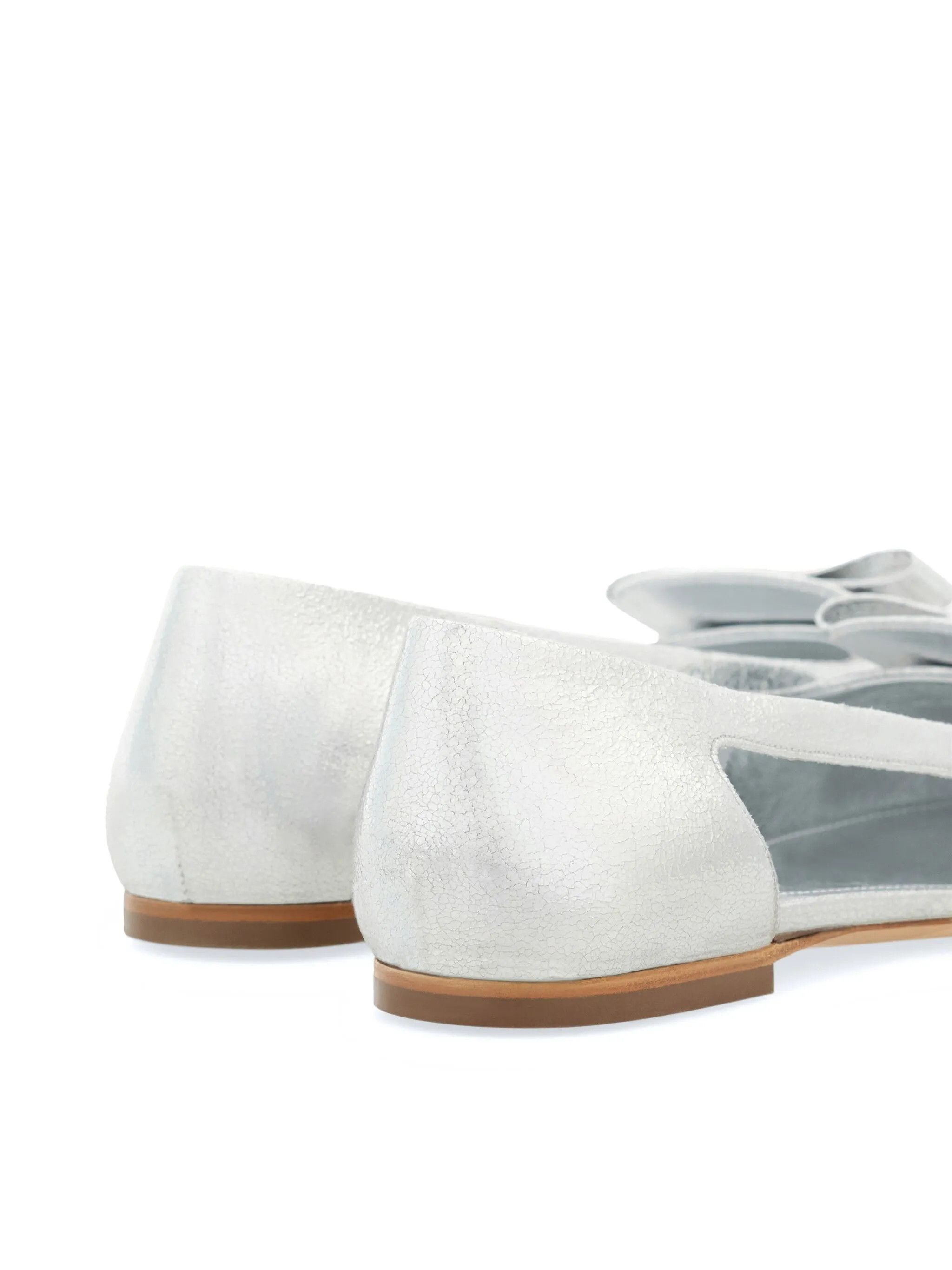 Salvatore Ferragamo o1s1rm0126 Drop Bow Ballerina Shoes in Silver Size US 7 / IT 37 - 3 Thumbnail
