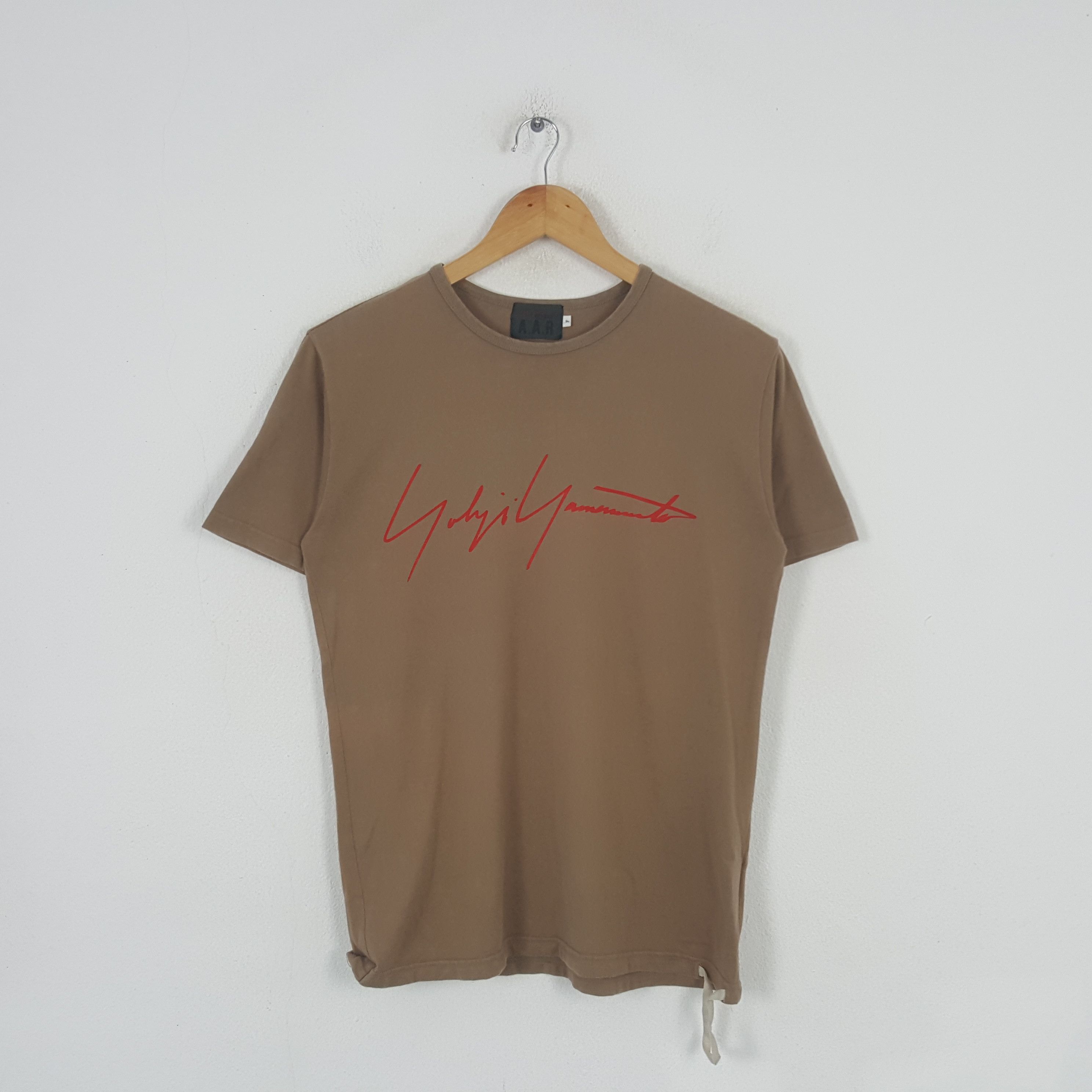 Vintage Vintage Yohji Yamamoto Japanese Designer Tshirt C285N33 Size US S / EU 44-46 / 1 - 1 Thumbnail