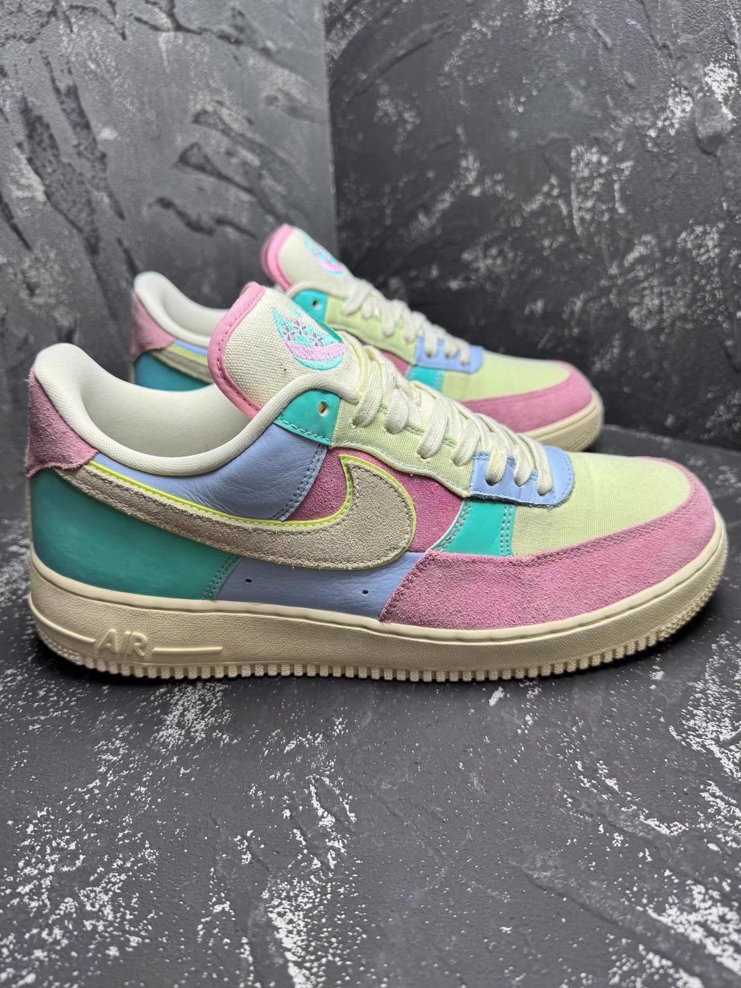 Nike Nike Air Force 1 Easter Egg Q10 Size US 10.5 / EU 43-44 - 5 Thumbnail