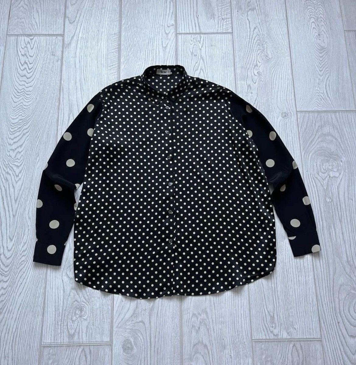 Acne Studios Acne Studios “Allowed Dots” Silk Shirt – Size 38 (US S/M) Size M / US 6-8 / IT 42-44 - 1 Thumbnail